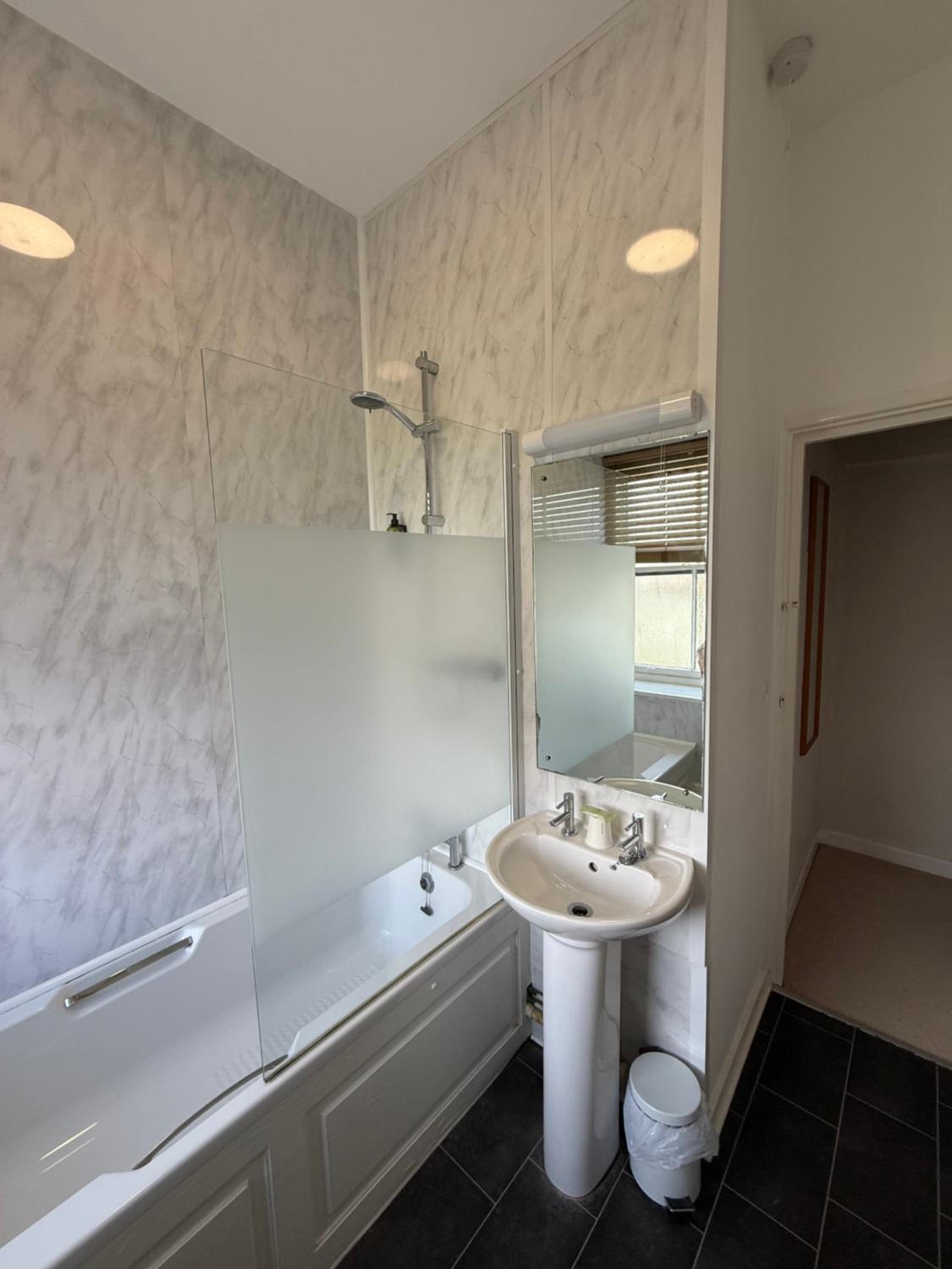 Double or Twin Room photo 2