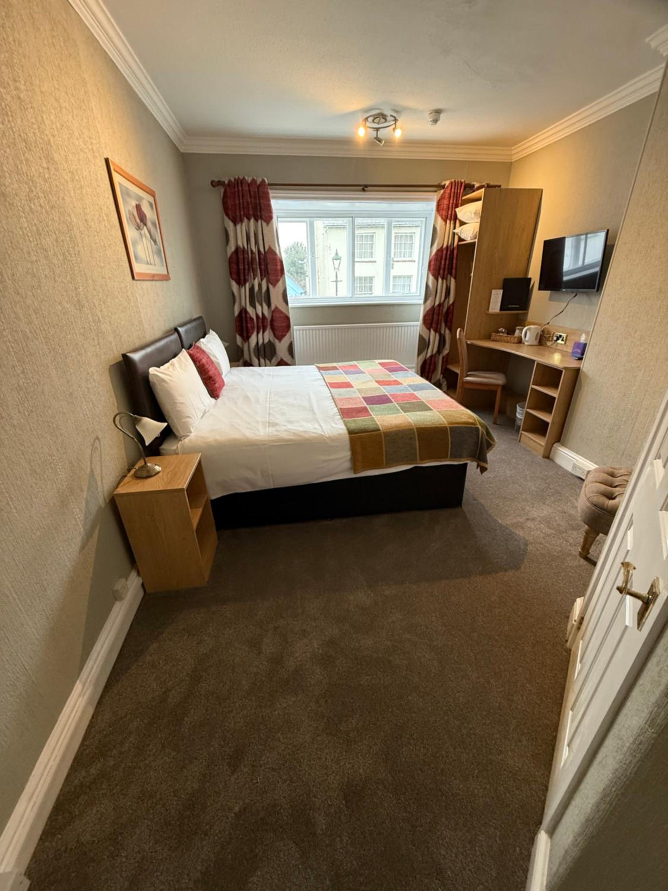 Double or Twin Room photo 3