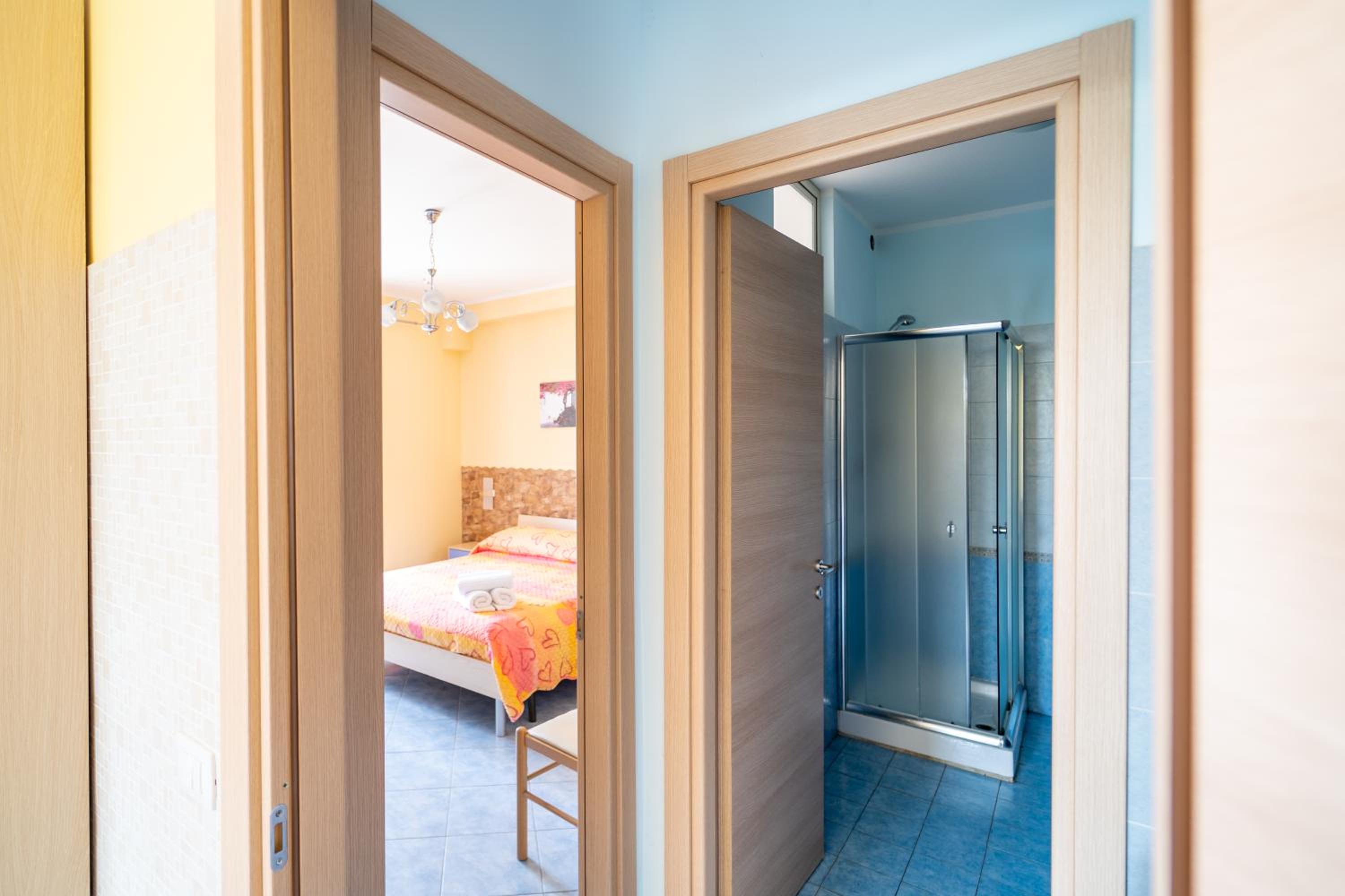 One-Bedroom Apartment with Spa Bath photo 3