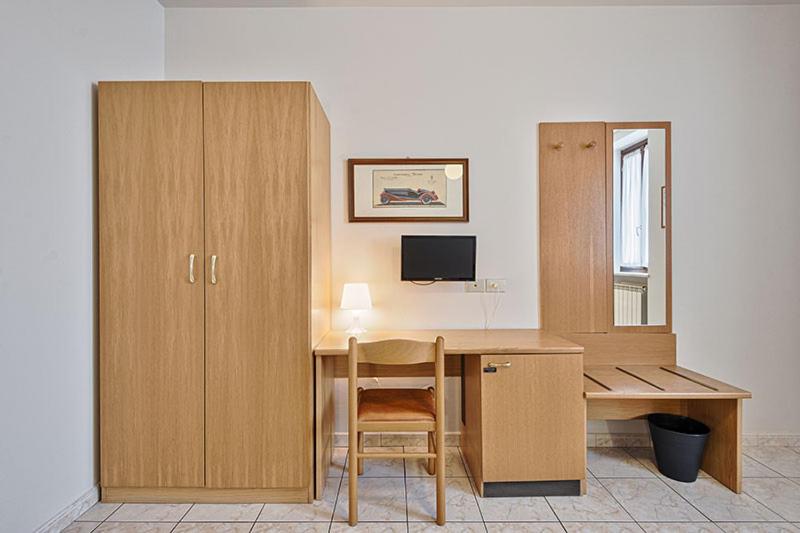 Twin Room With Private Bathroom