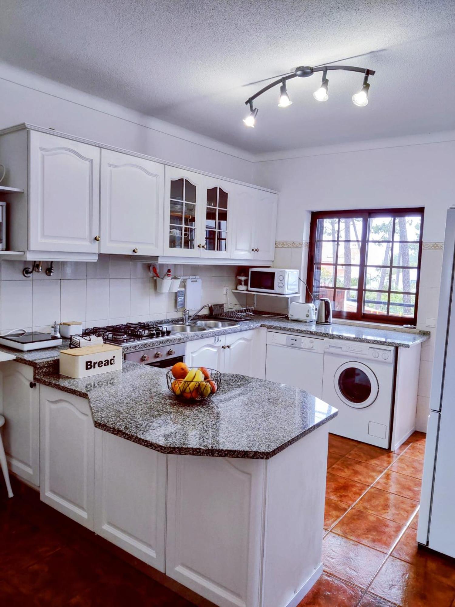 Two-Bedroom Apartment - Photo 12