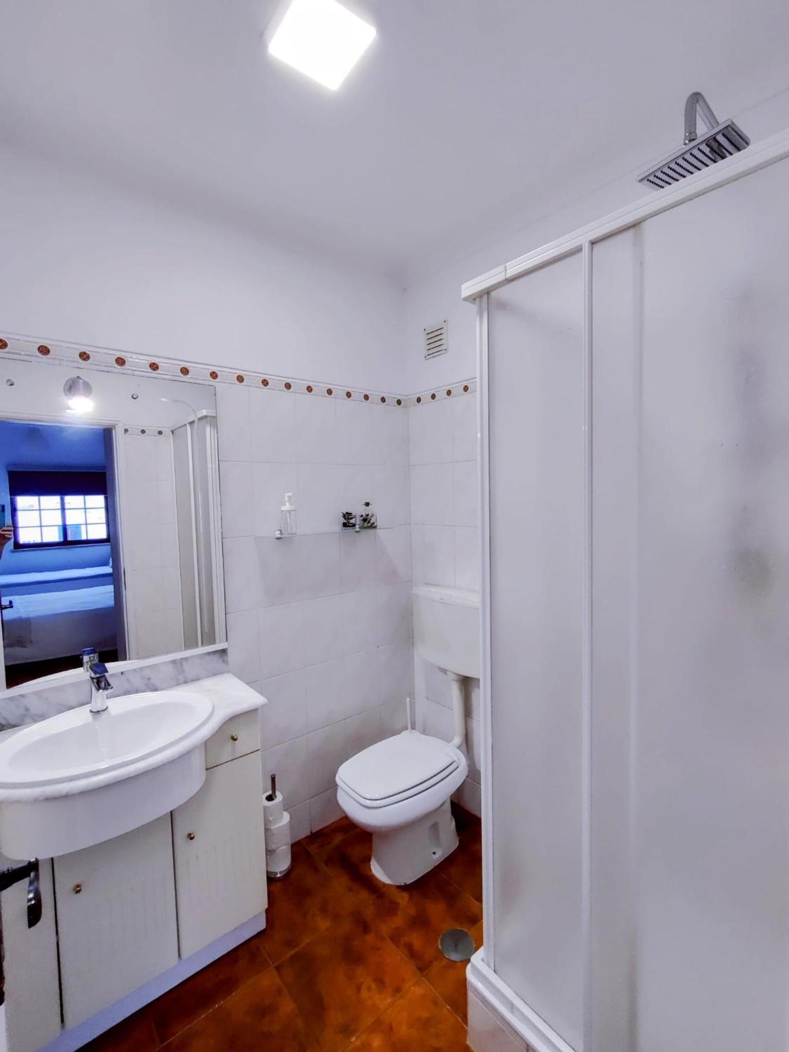 Two-Bedroom Apartment - Photo 5