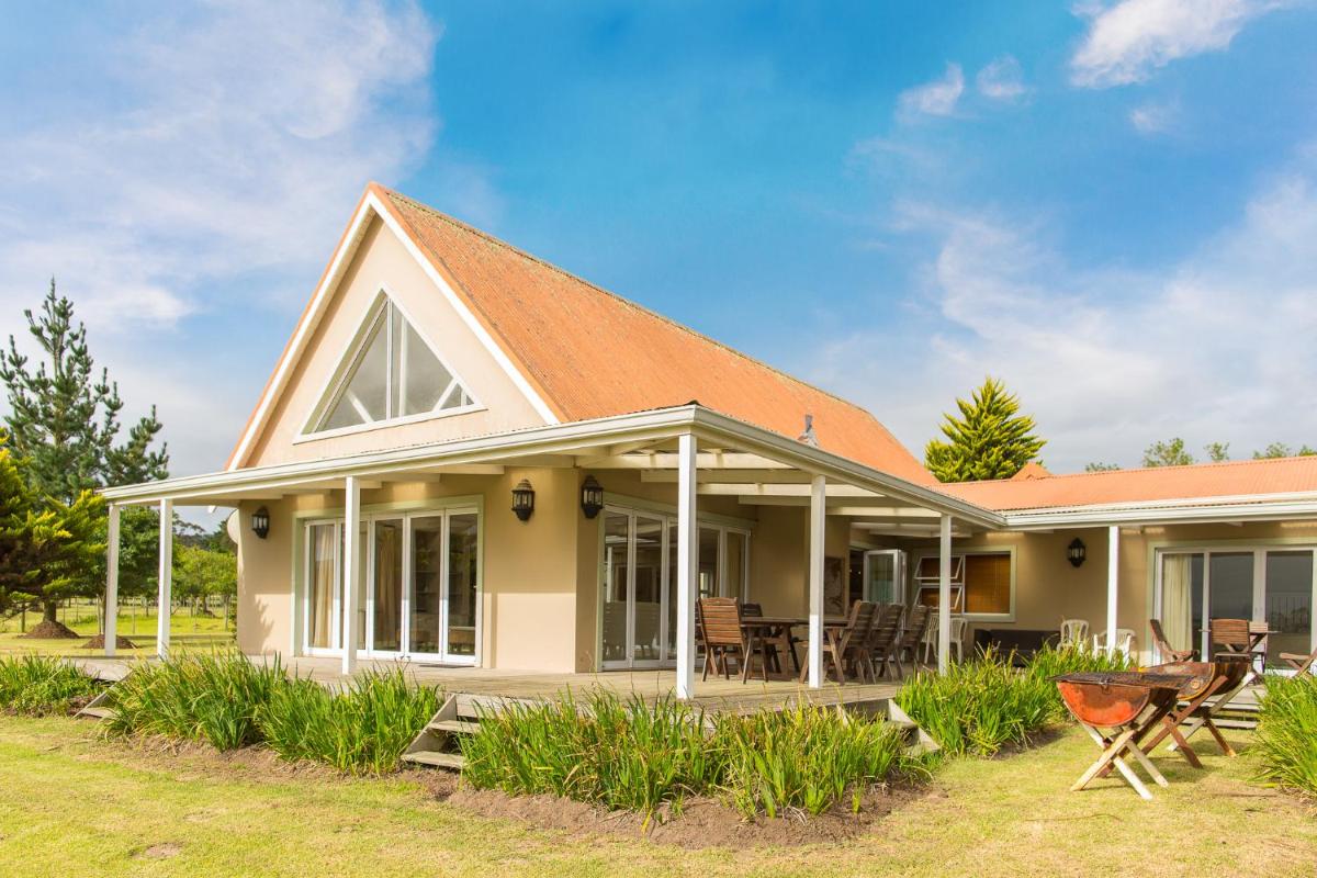 Two-Bedroom House photo 1