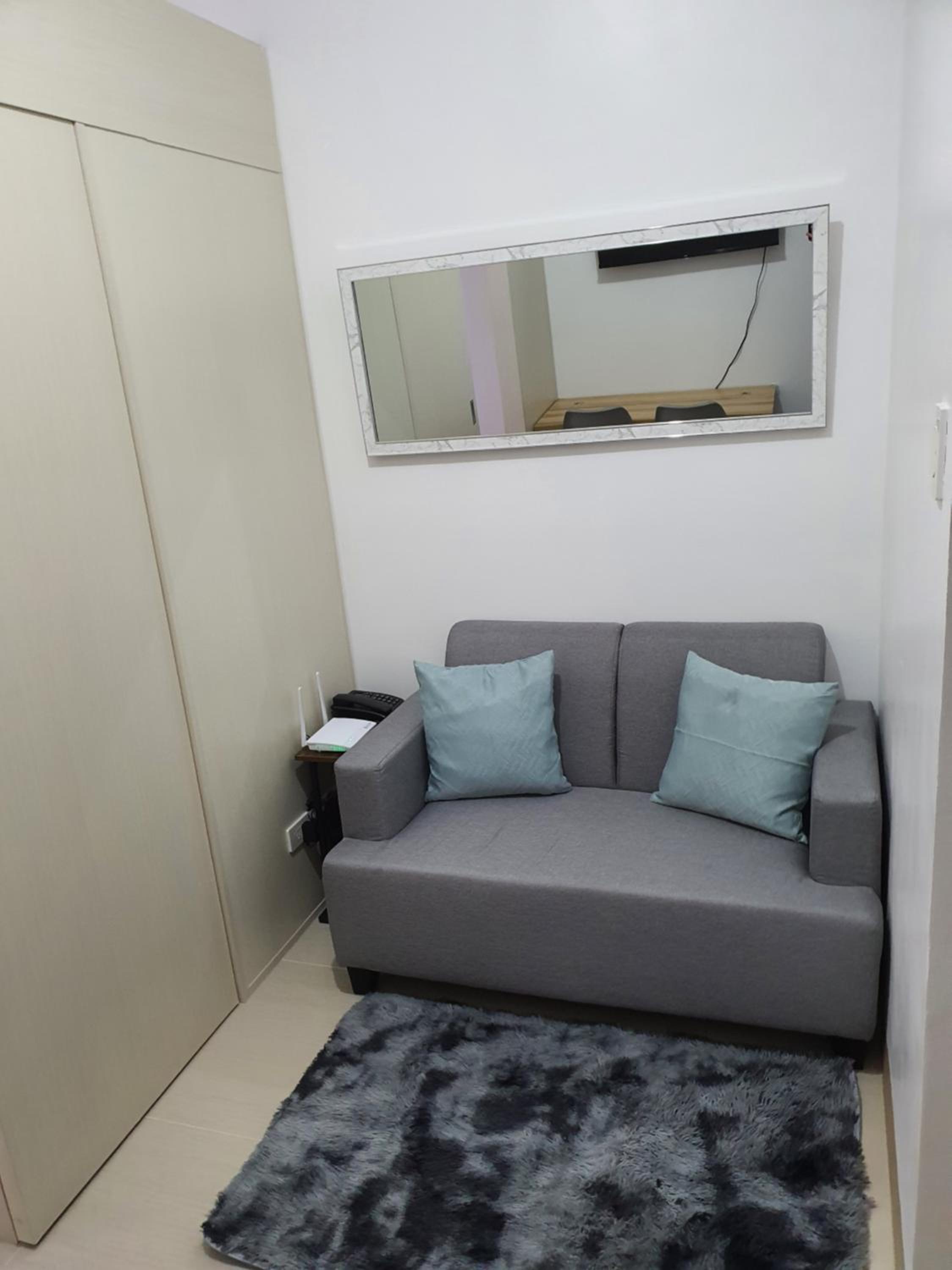 Family Room - Photo 18