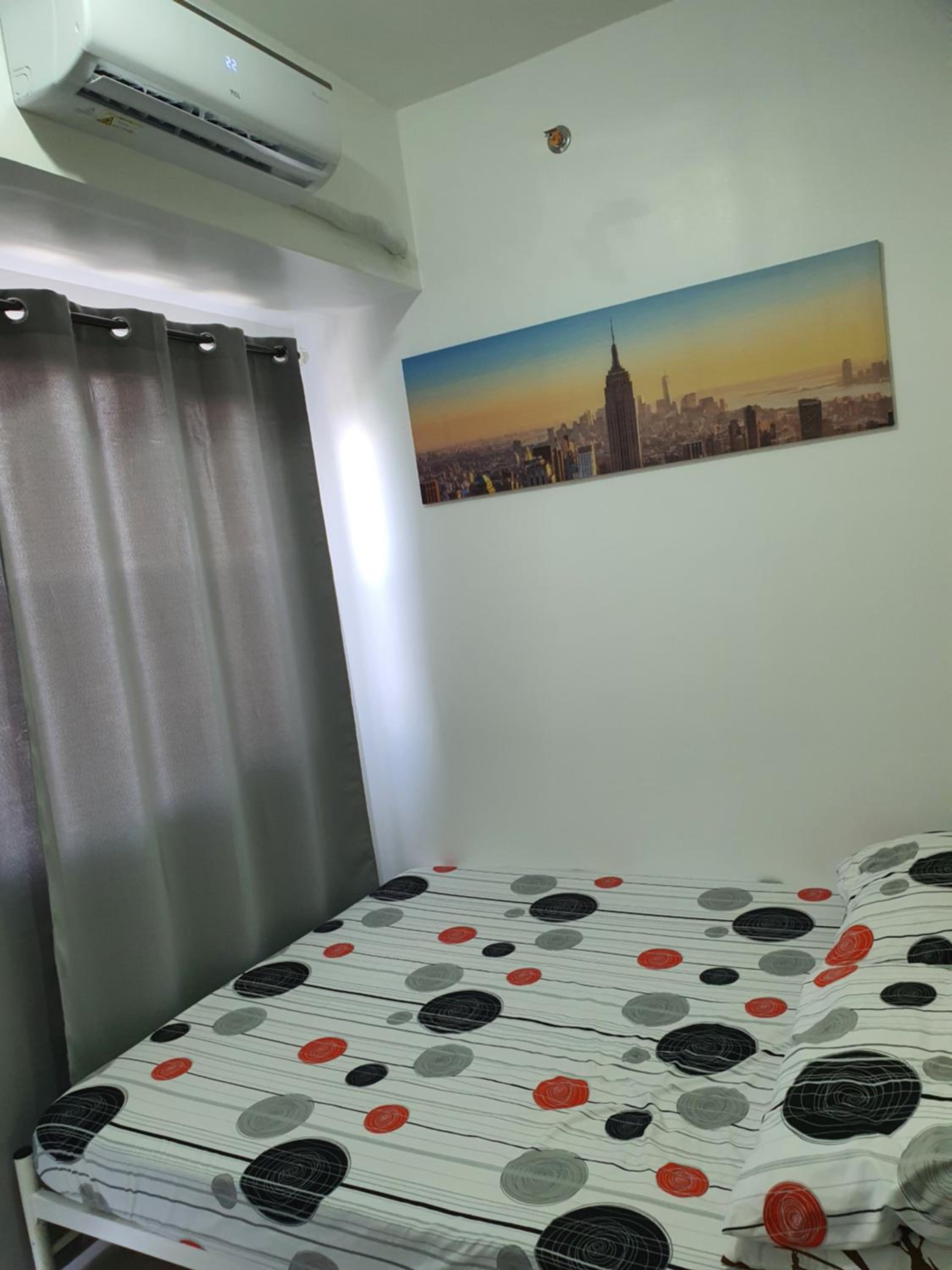 Family Room - Photo 6