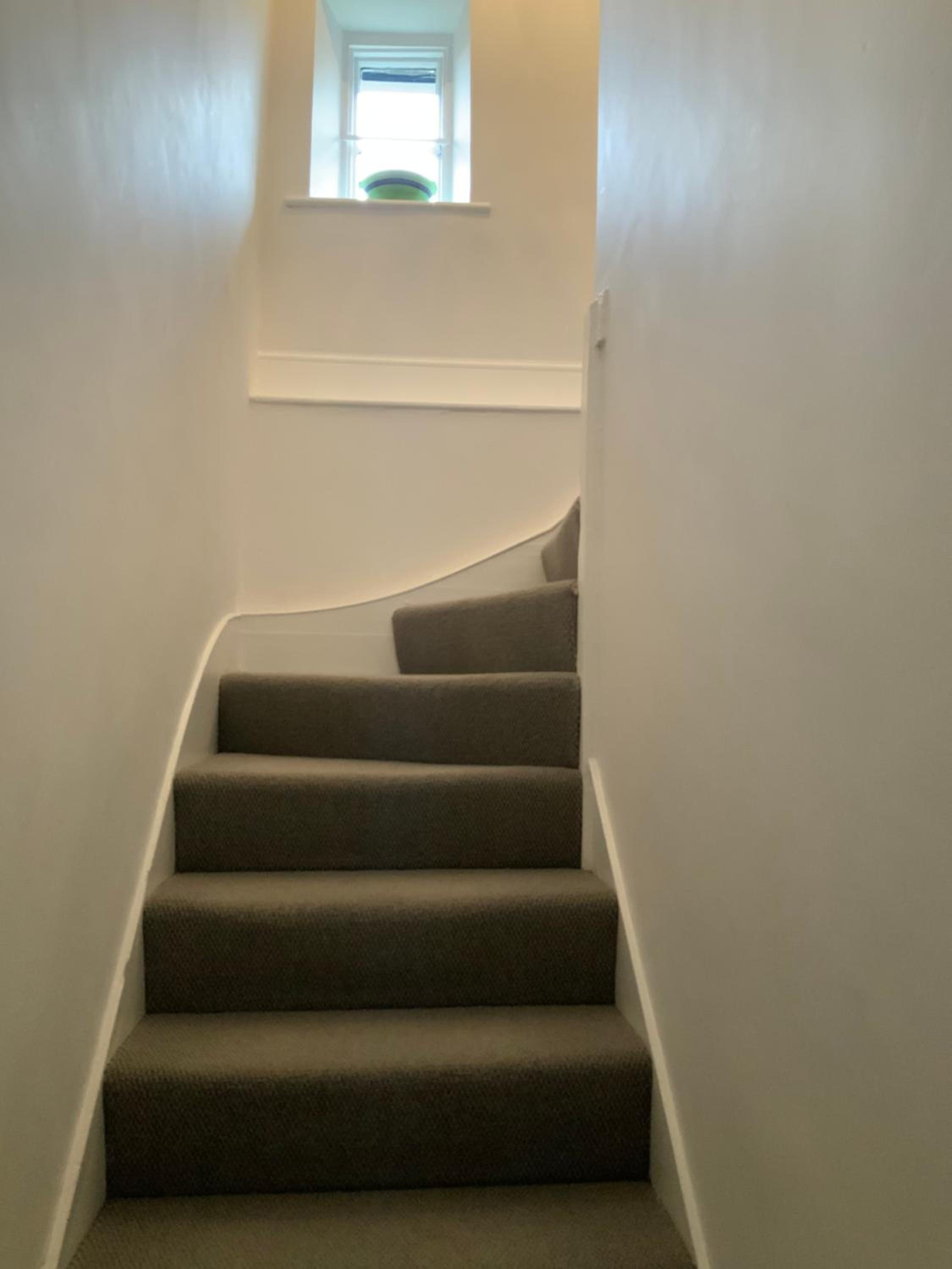 One-Bedroom House - Photo 19