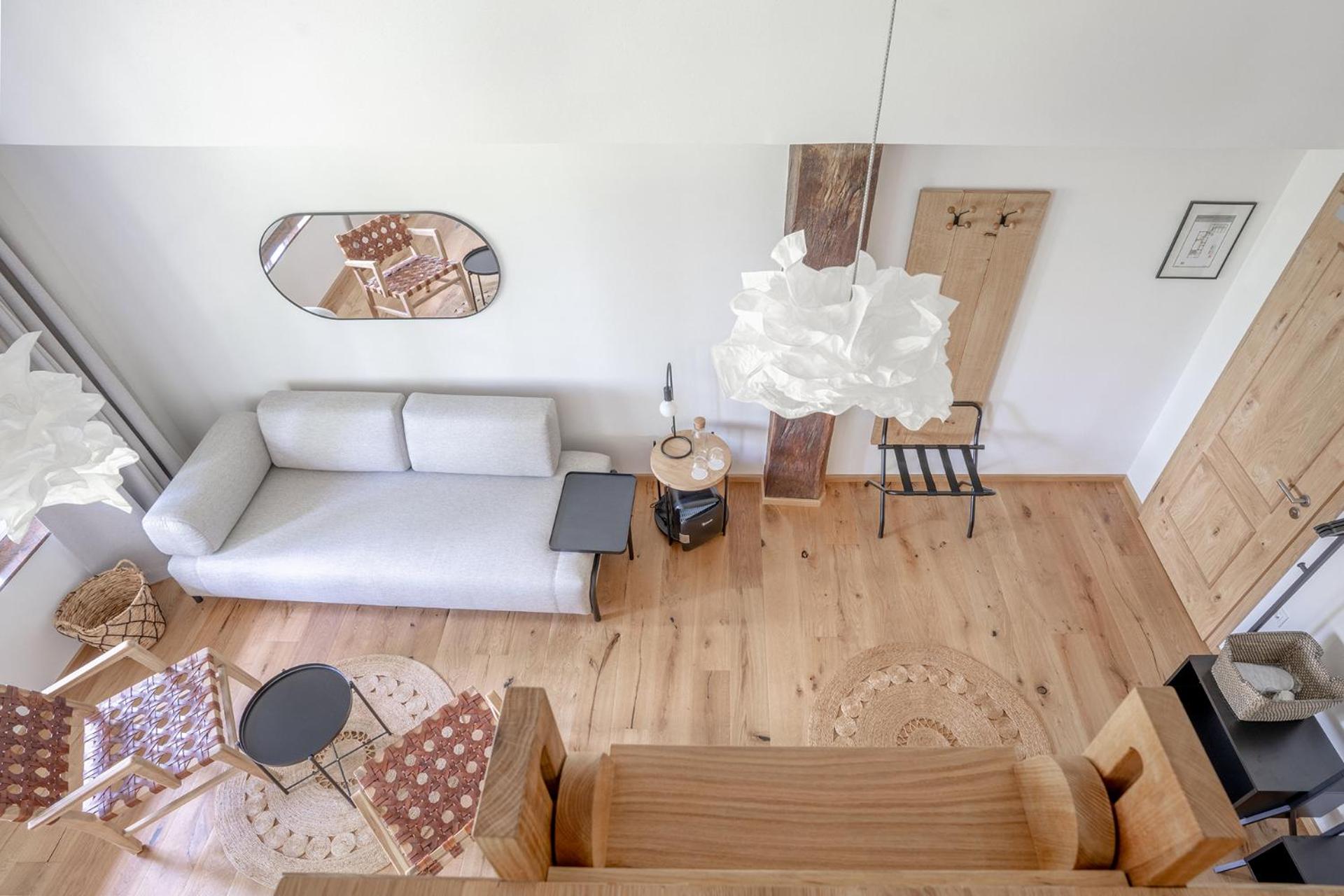 Suite - Photo 7
