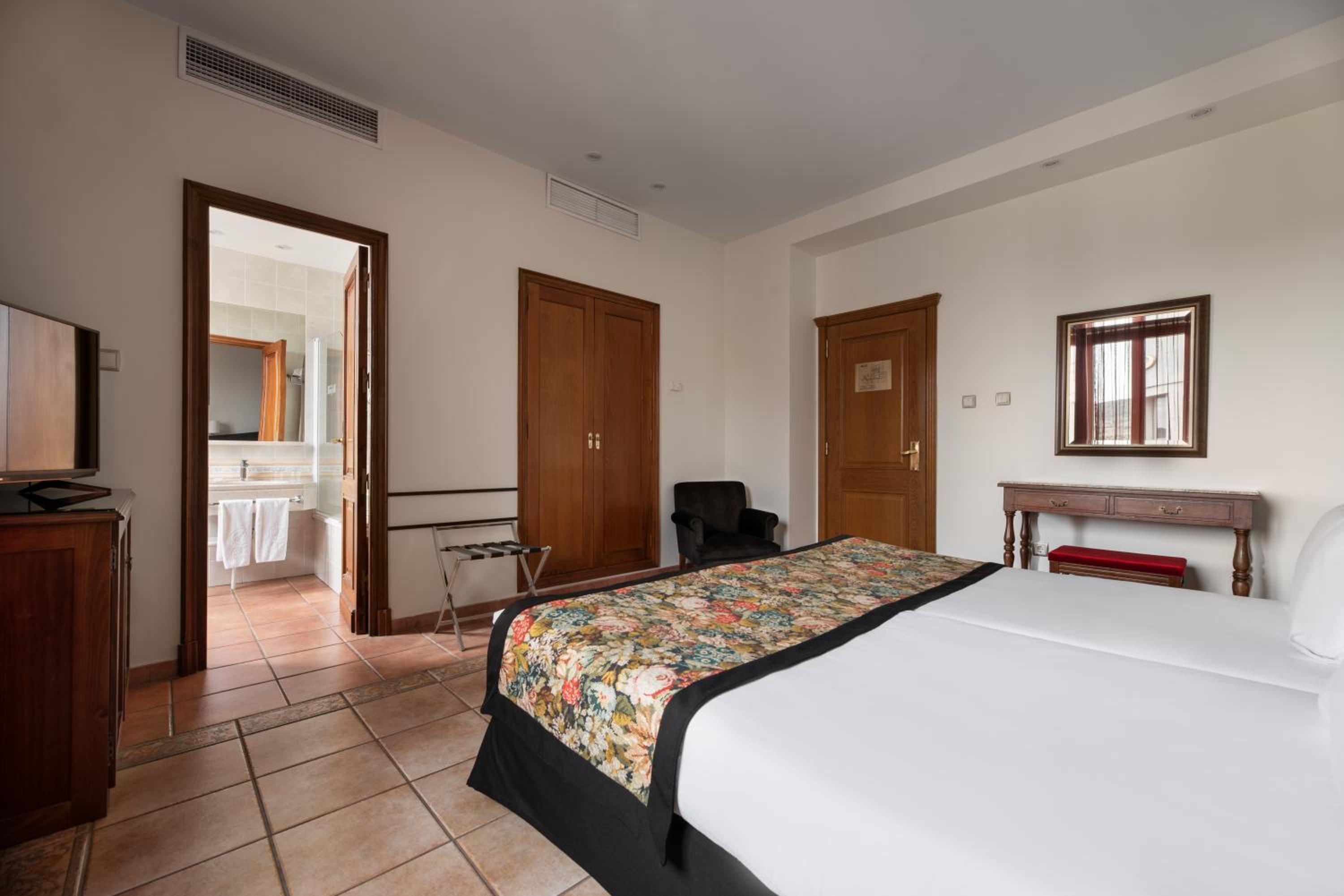  Double Room - 1 o 2 Beds photo 3