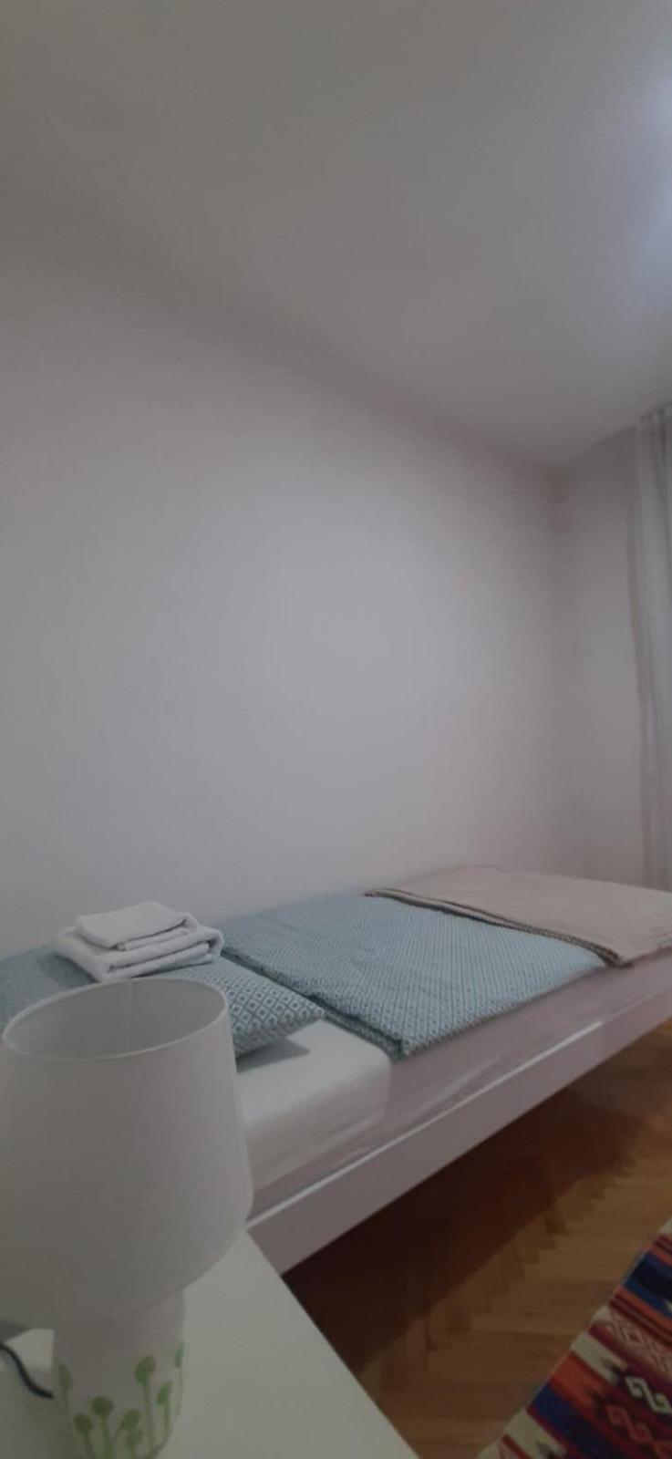 Three-Bedroom Apartment photo 2