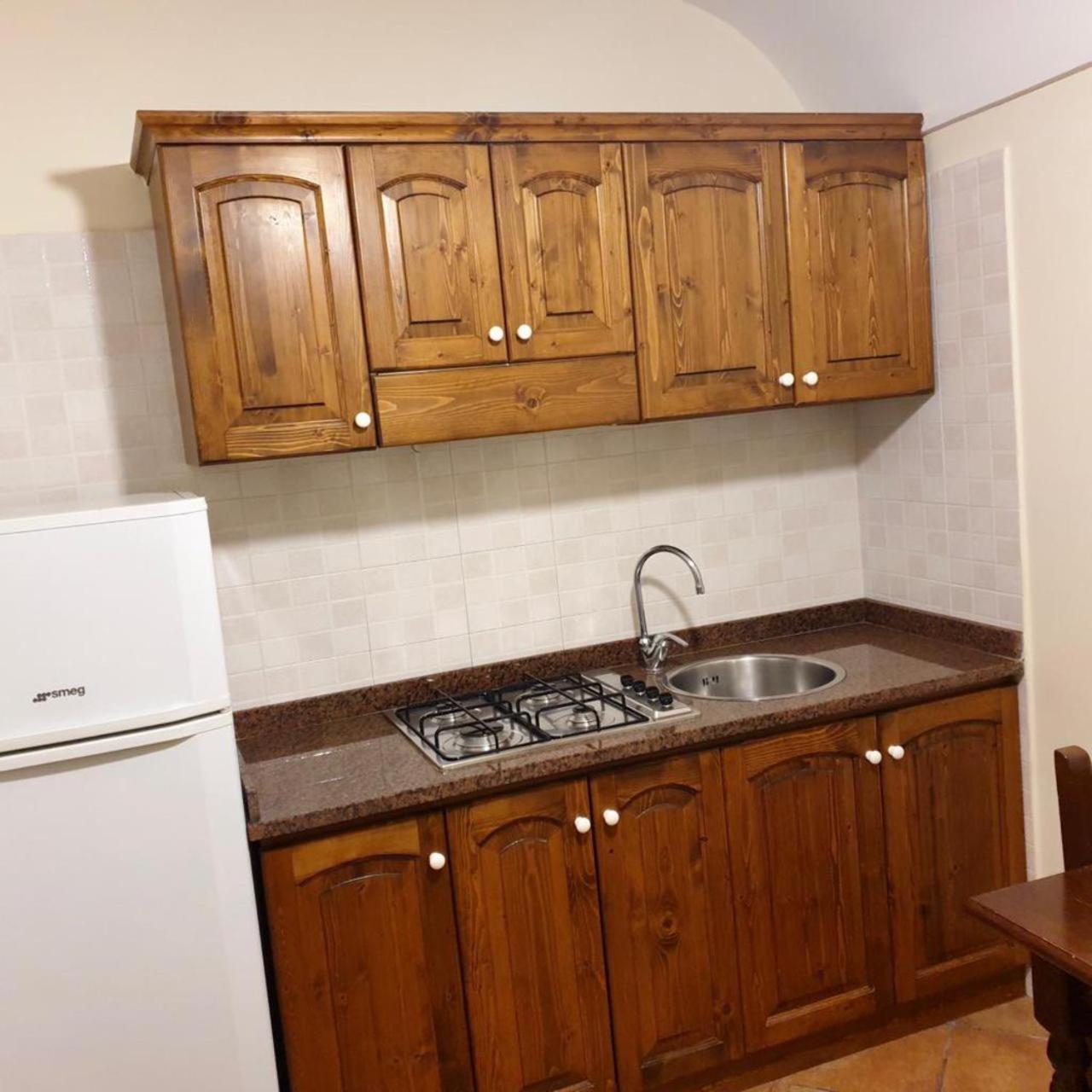 One-Bedroom Apartment - Photo 8