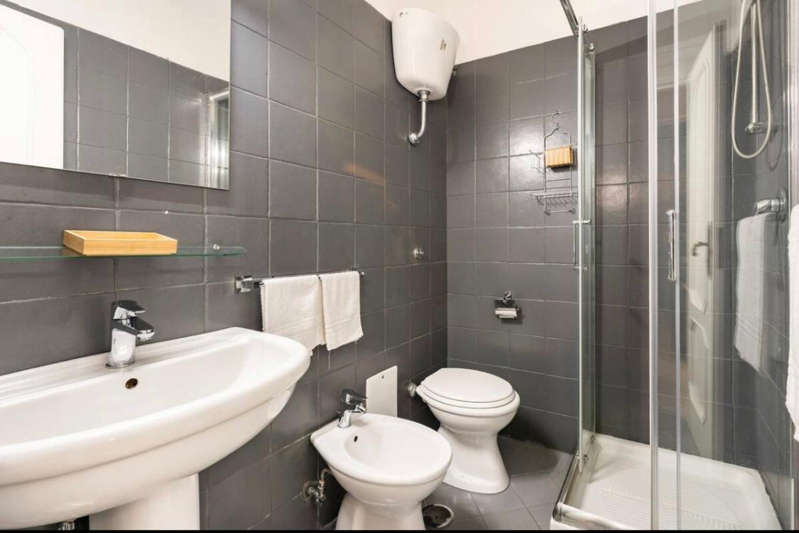 Deluxe Quadruple Room - Photo 3