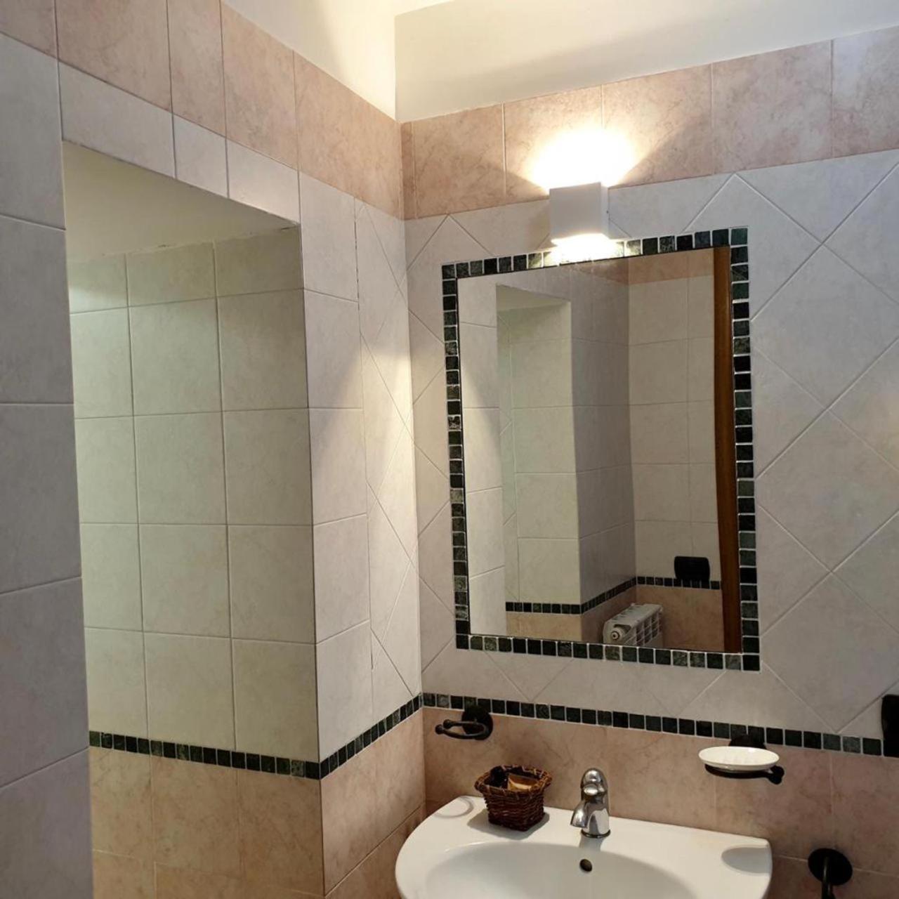 Apartment with Sea View - Photo 7