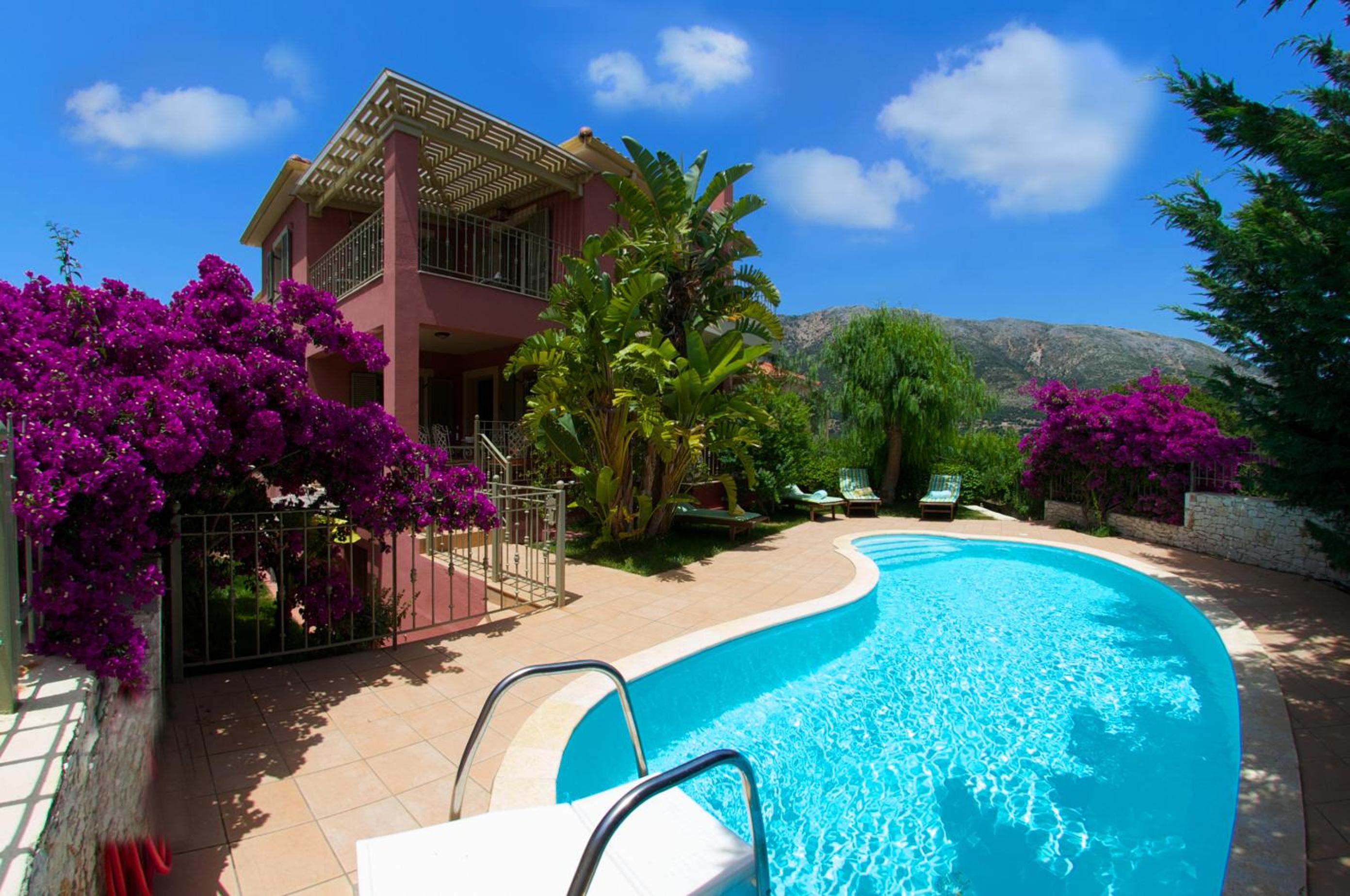 Two-Bedroom Villa with Private Pool (5 Adults) photo 2