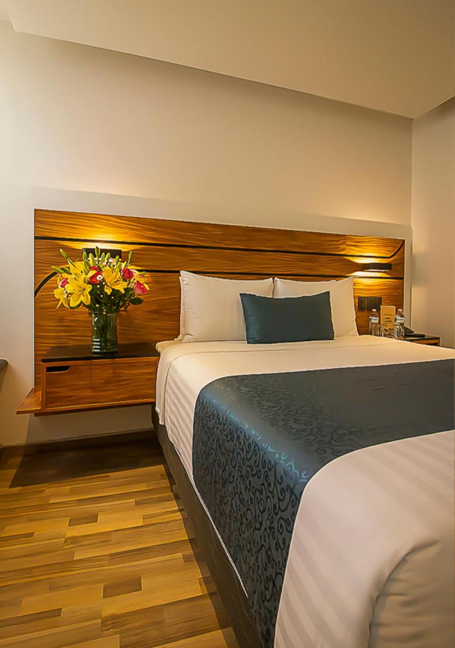 Junior Suite - Photo 13