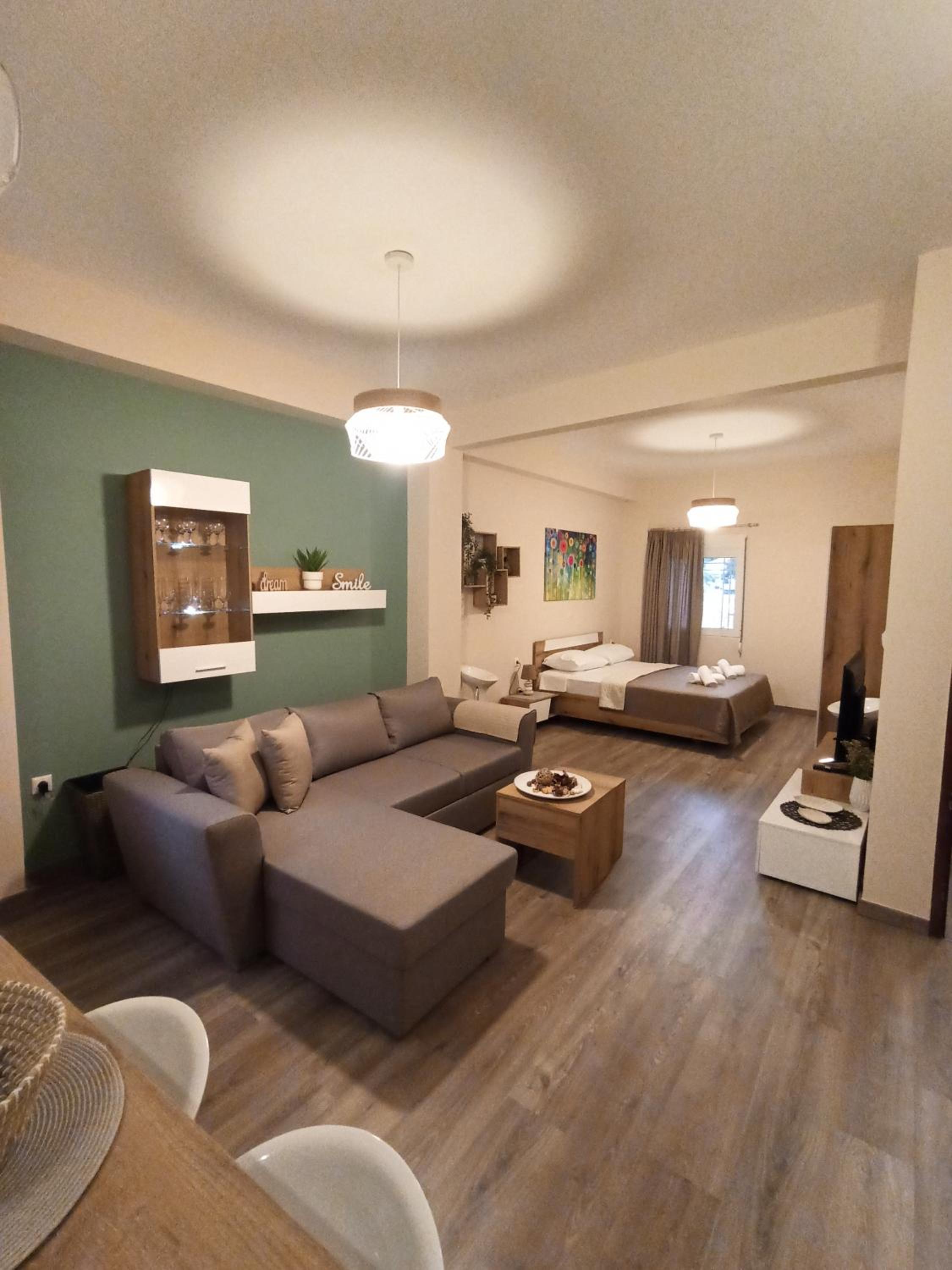 One-Bedroom Apartment