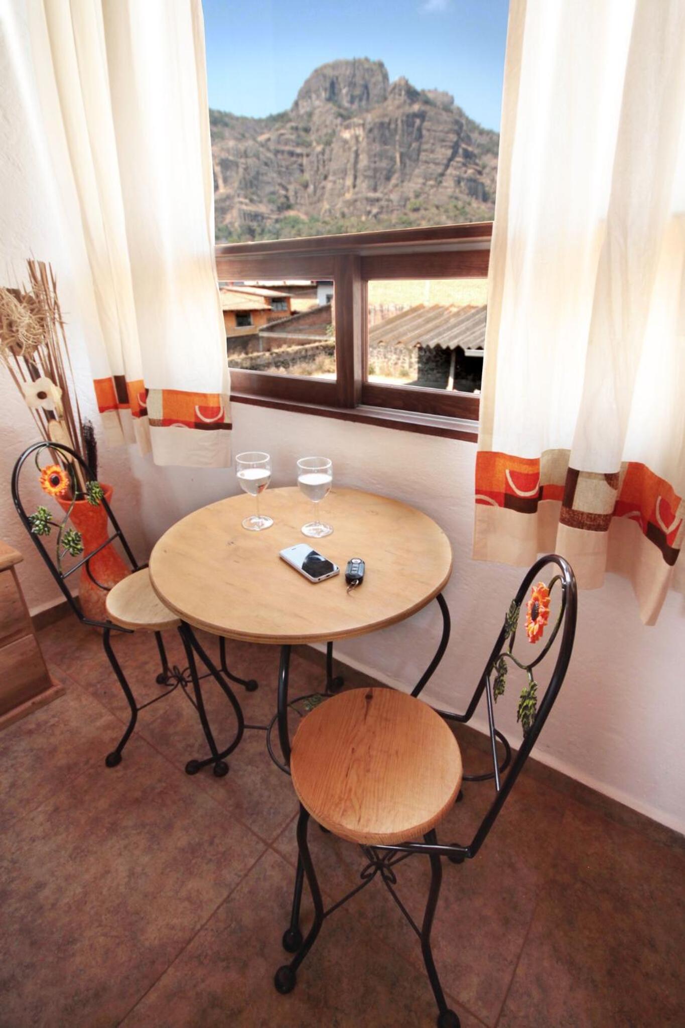 Deluxe Room (2 Adults + 1 Child) photo 3