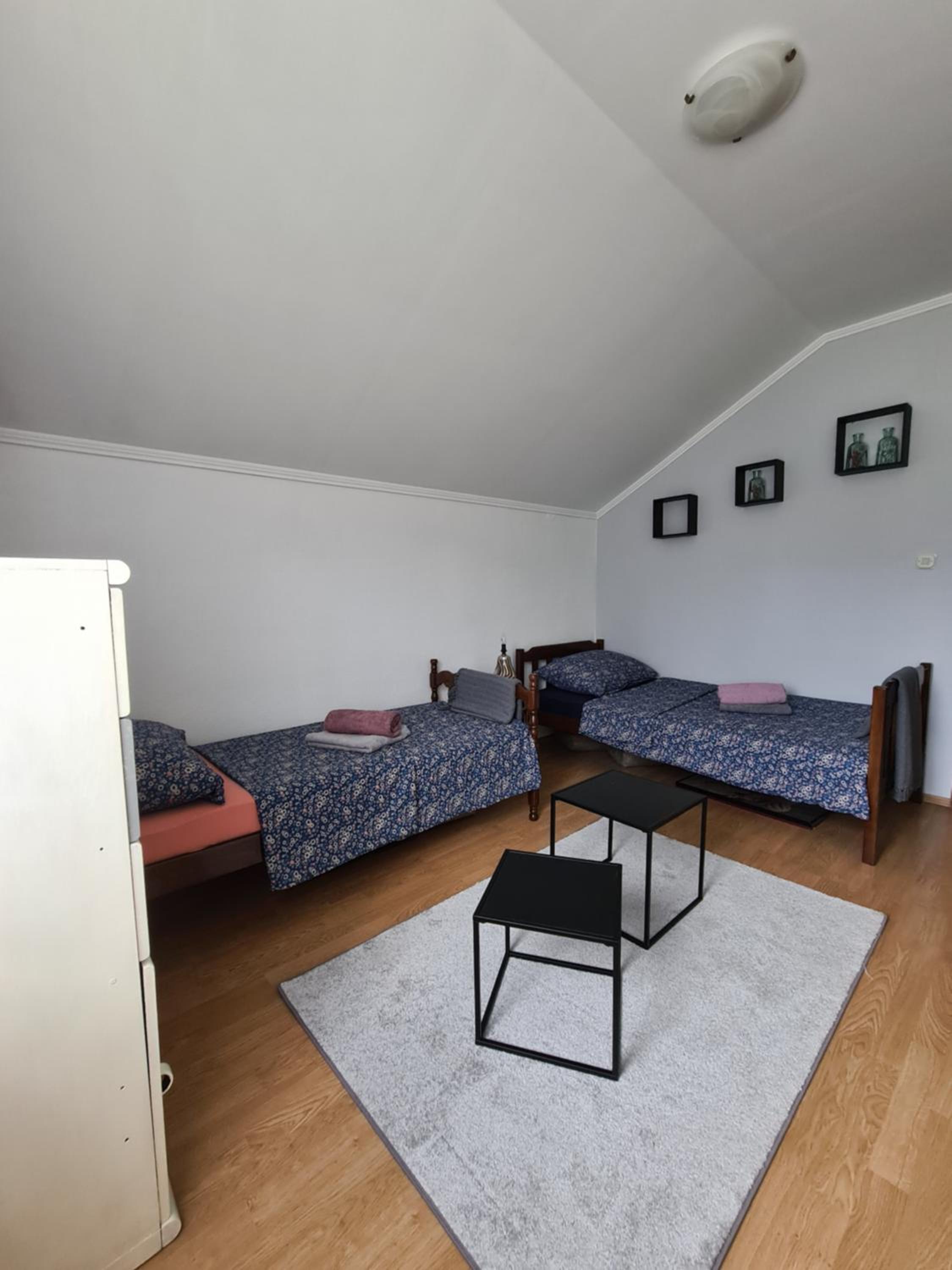 Two-Bedroom Apartment - Photo 5