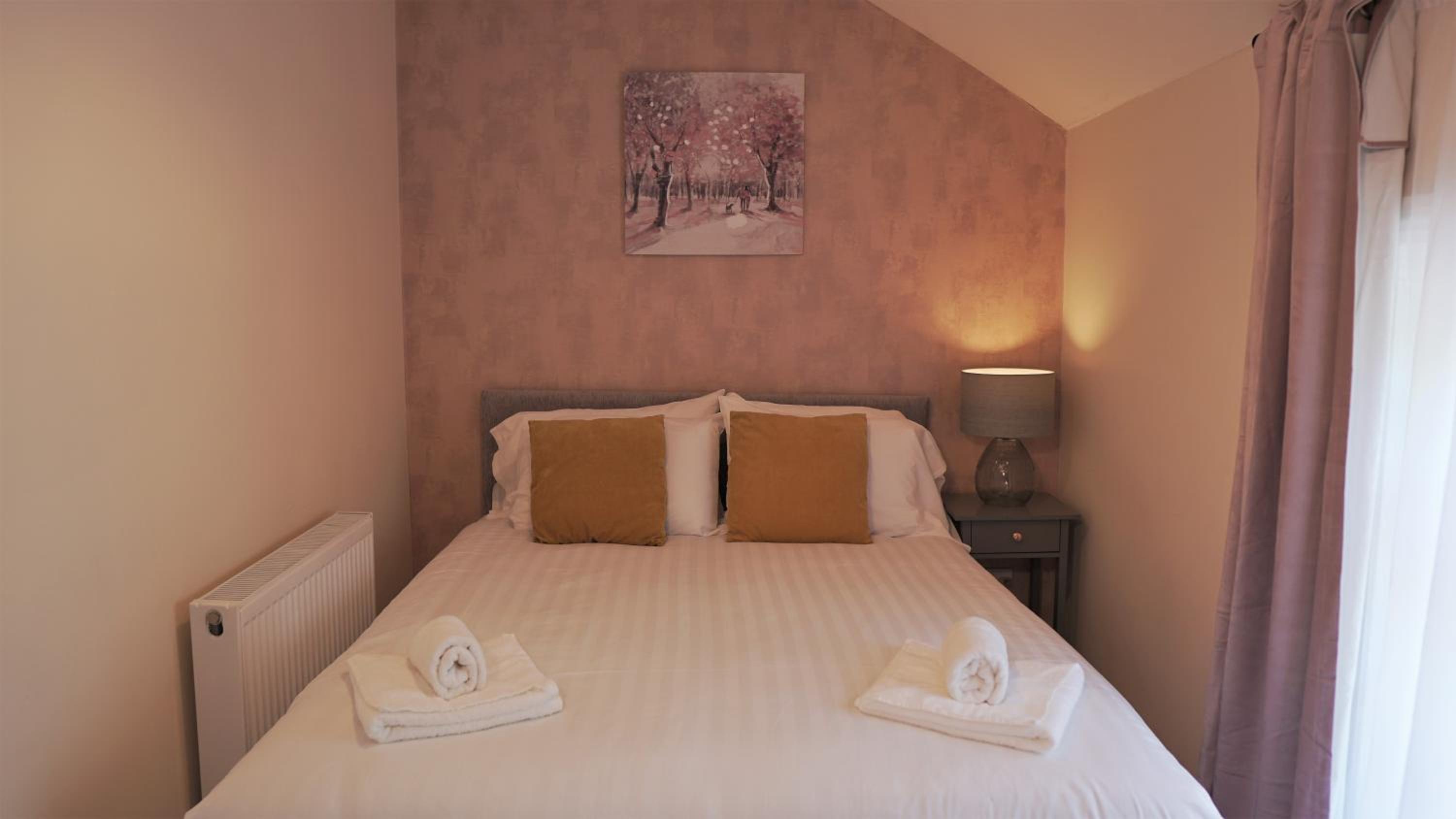 Two-Bedroom Apartment - Photo 4
