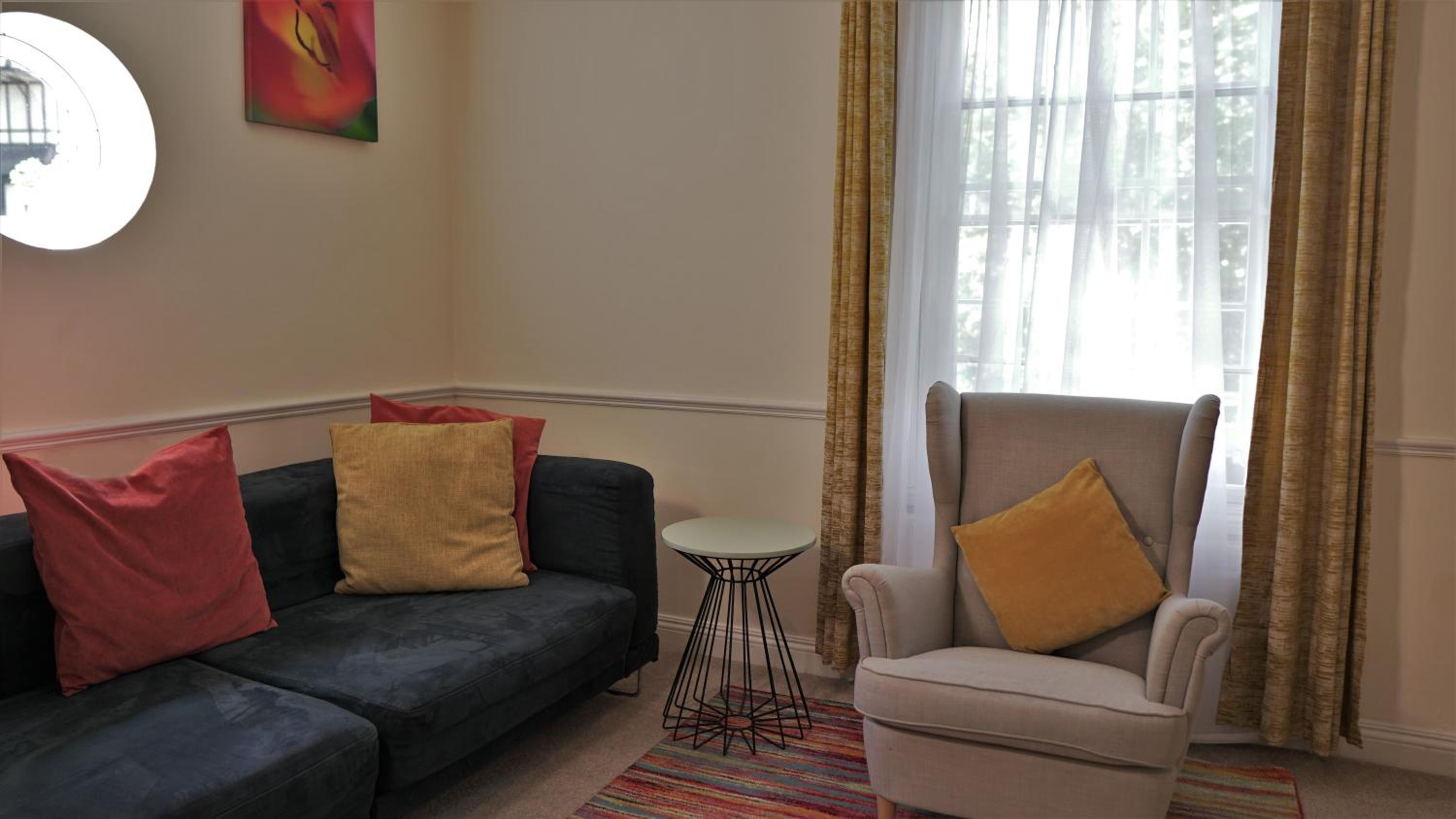 Two-Bedroom Apartment - Photo 19
