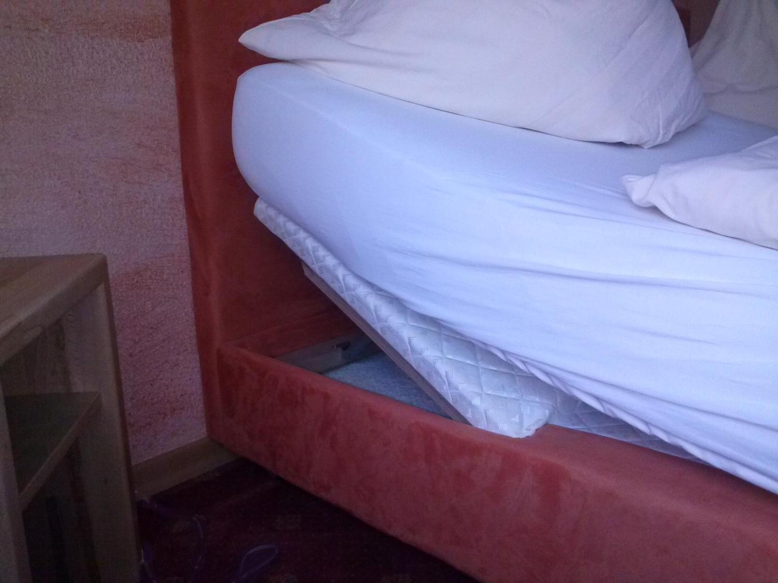 Double or Twin Room - Non-Smoking photo 3