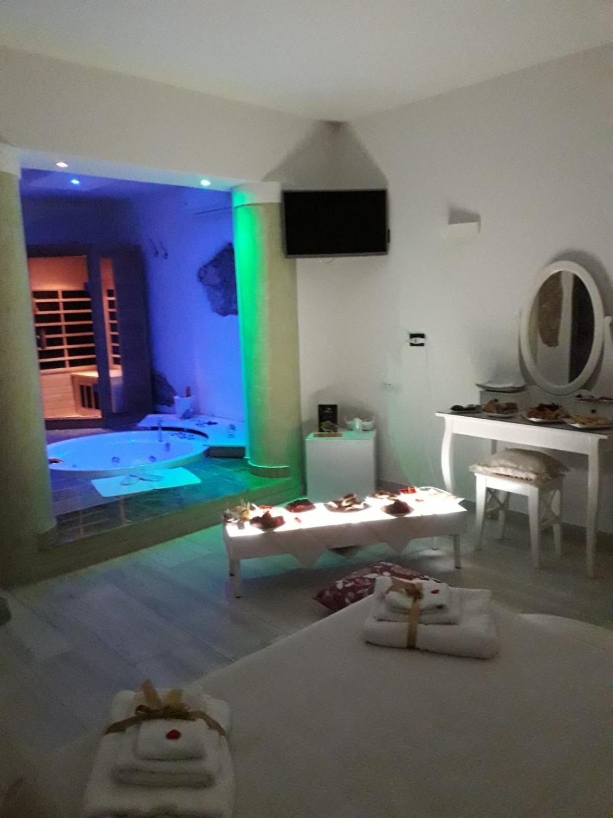 Suite with Sauna - Photo 5