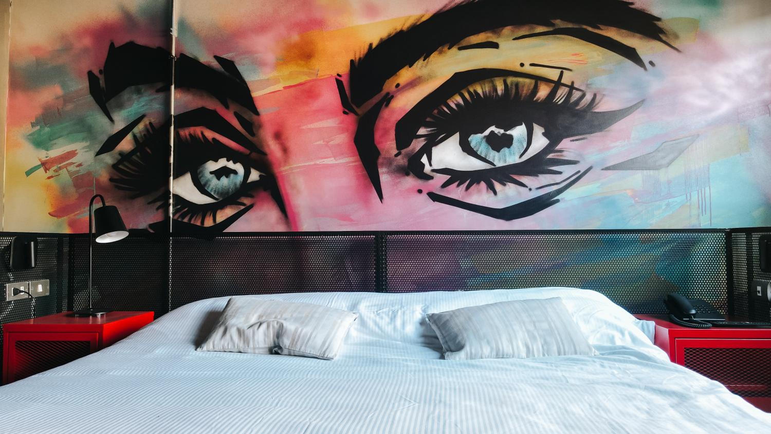 Deluxe Queen Room photo 2