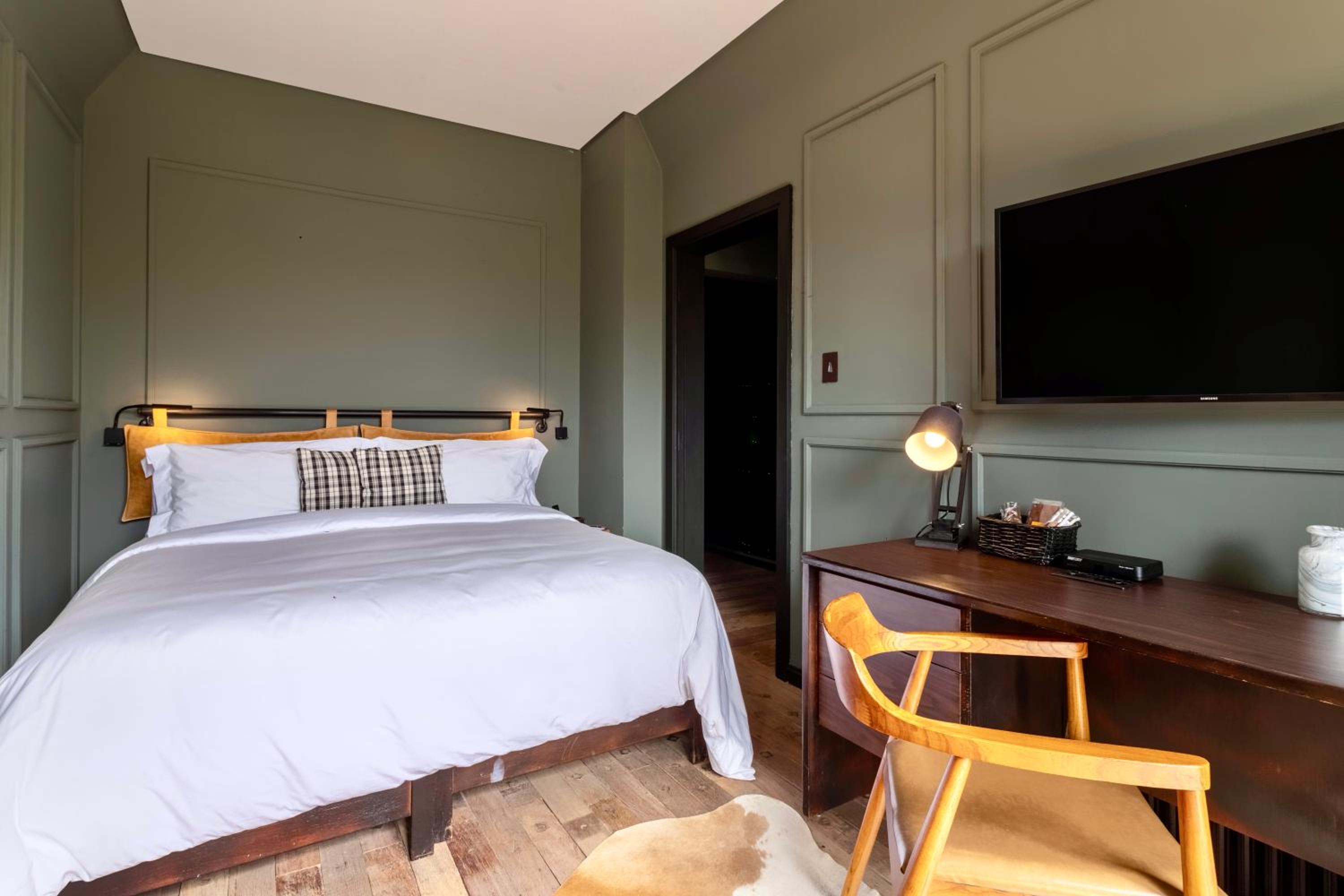 Deluxe Double Room with Balcony
