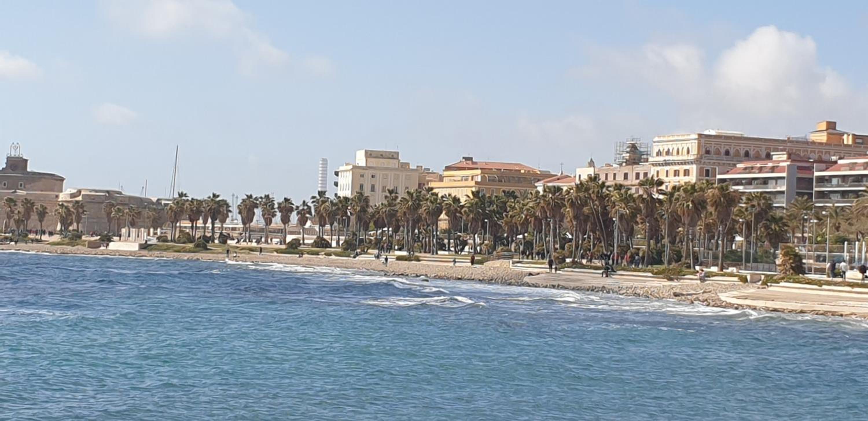 Apartment with Sea View - Photo 41