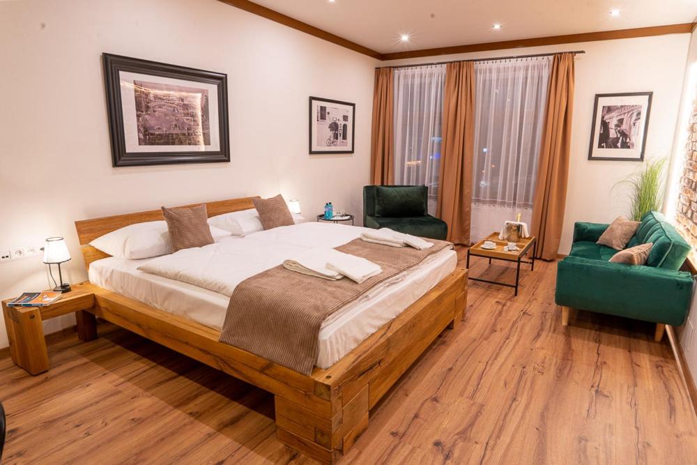 King Room - Photo 19