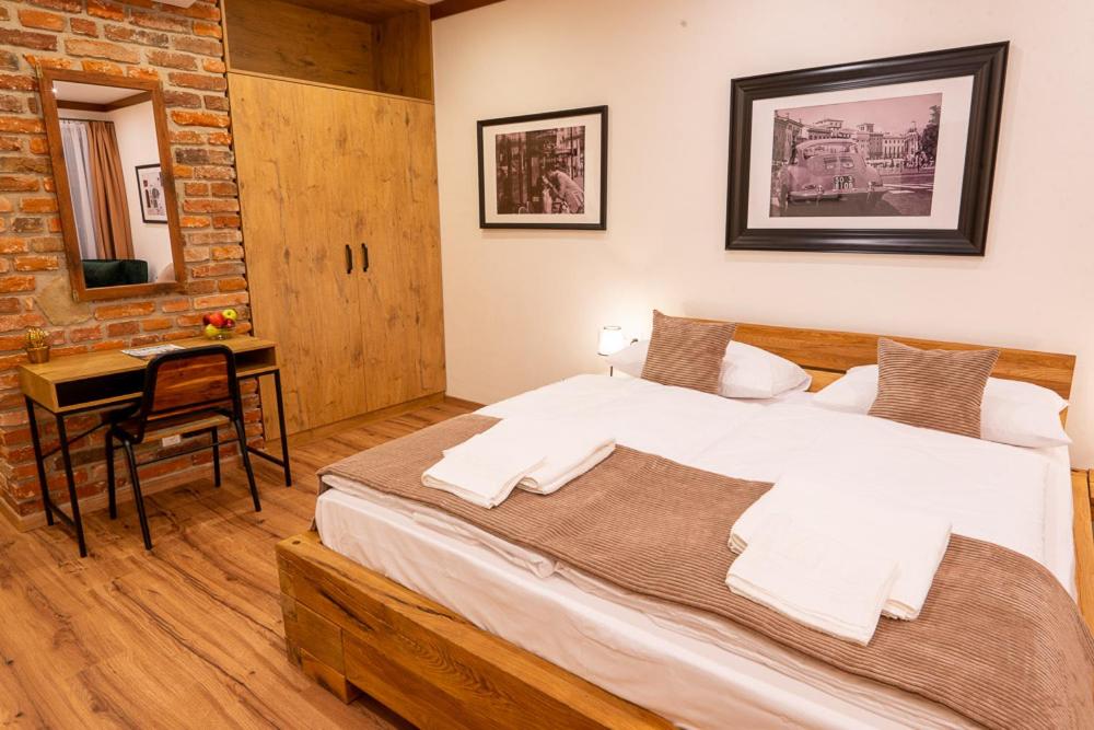 King Room - Photo 28