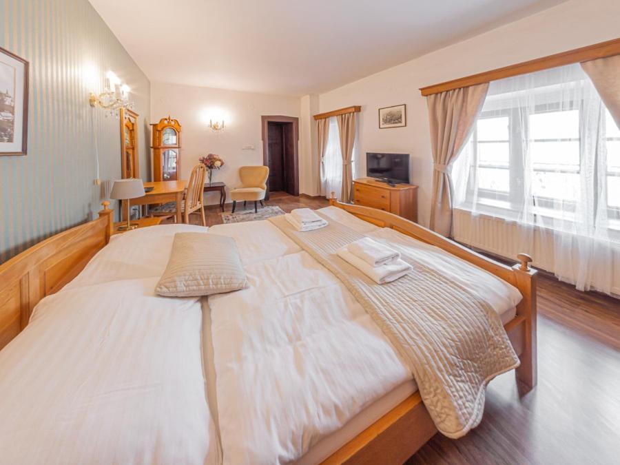 Double Room with Private Bathroom - Photo 3