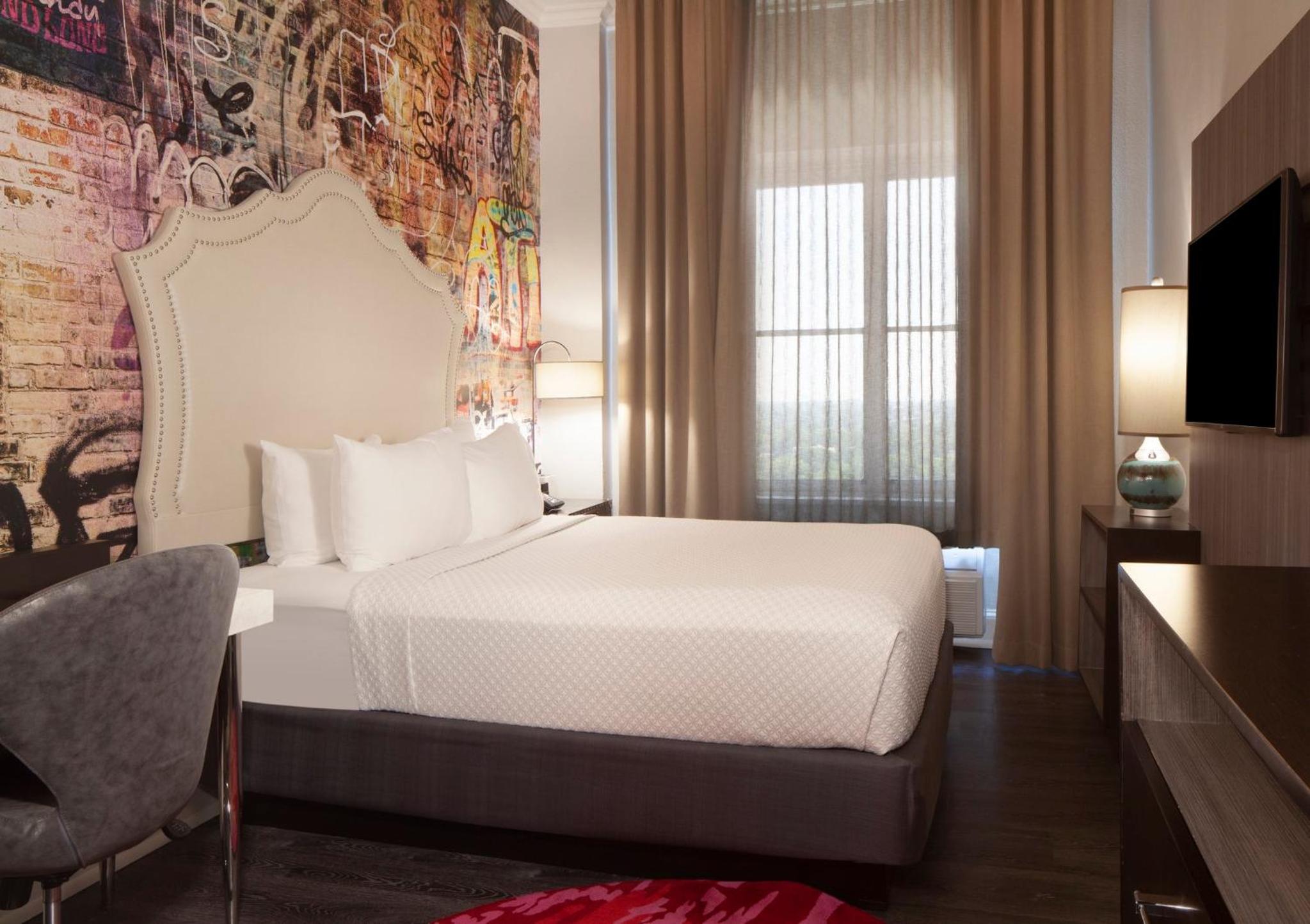 Standard Queen Room - Photo 4