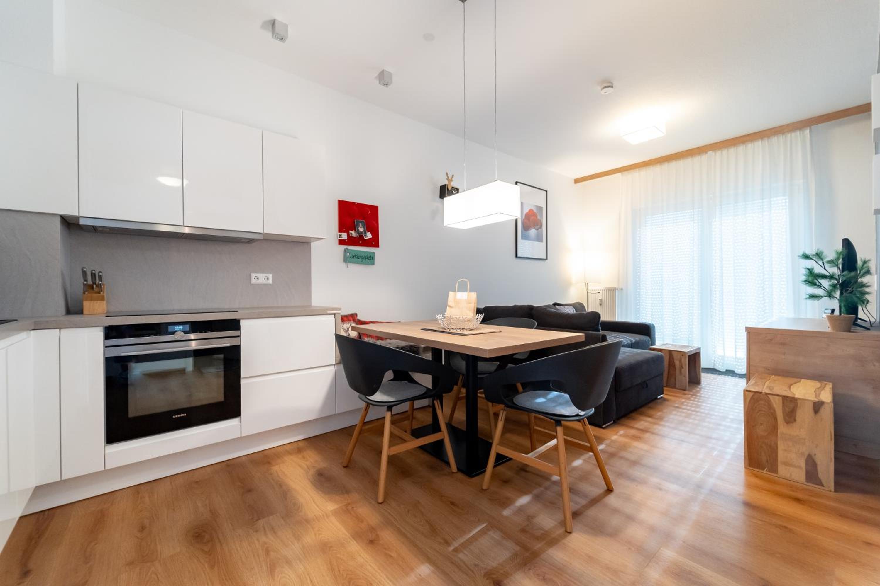 Apartment with Terrace photo 3