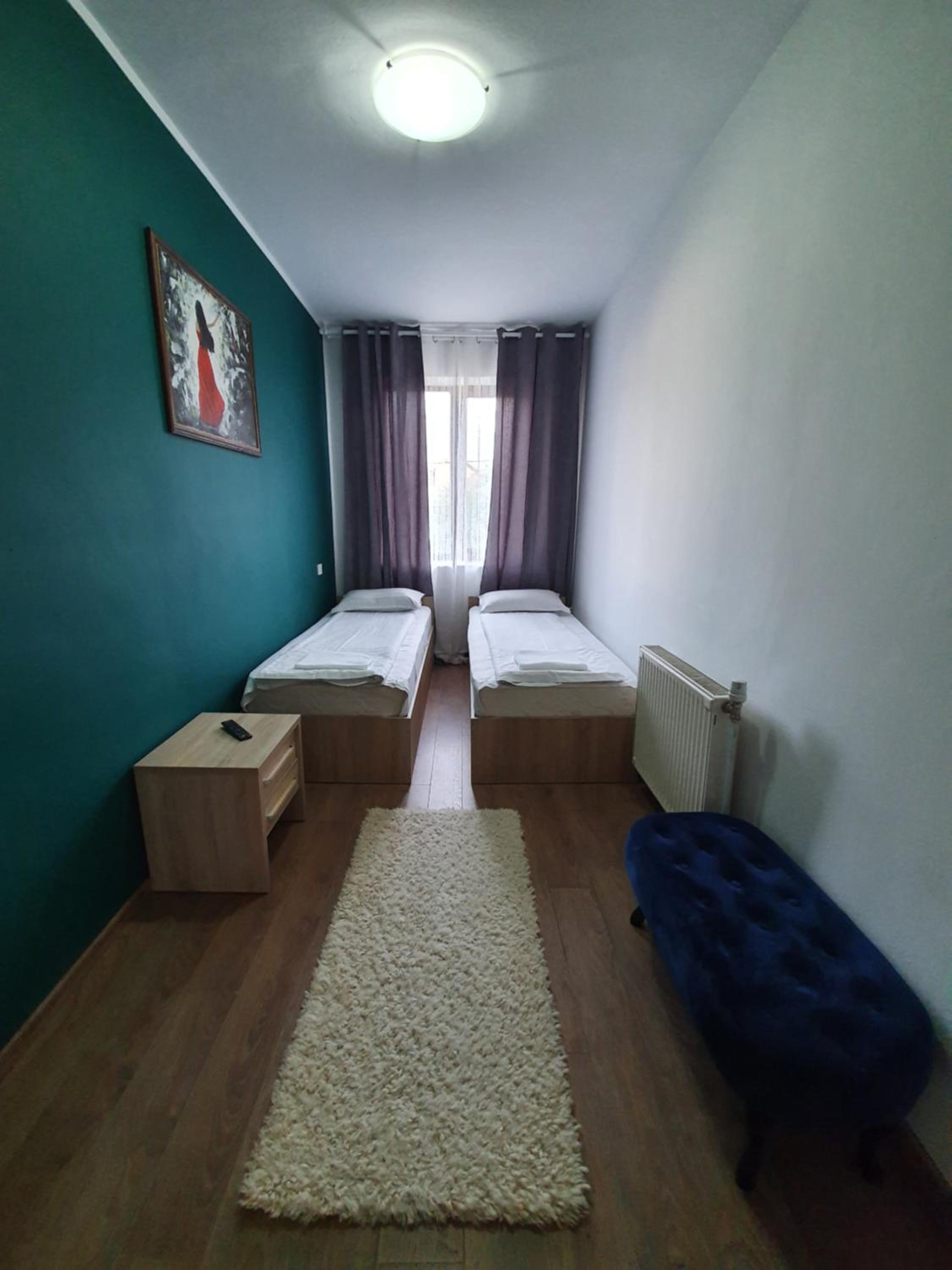 Double Room - Photo 3
