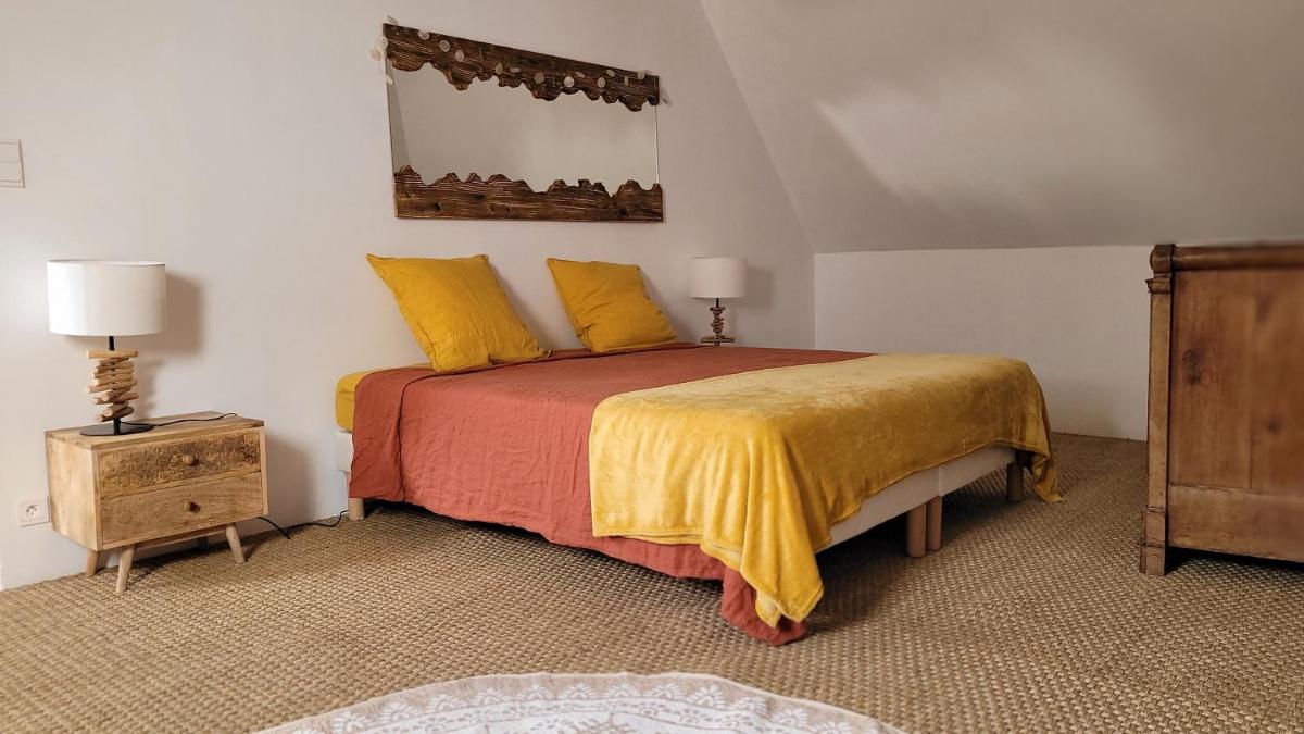 One-Bedroom Suite - Photo 1