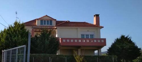 One-Bedroom House - Photo 1