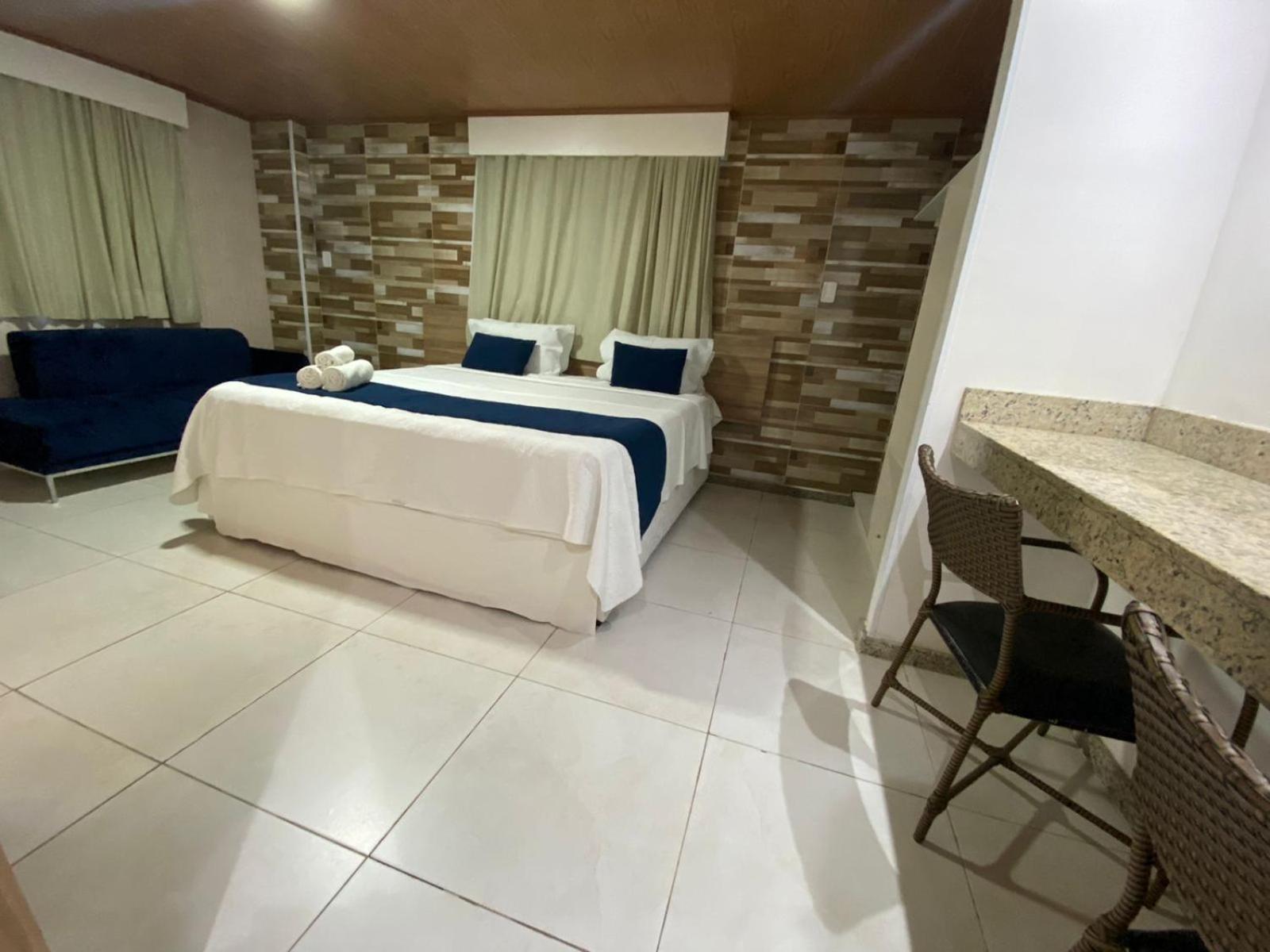 Standard Double Room - Photo 3