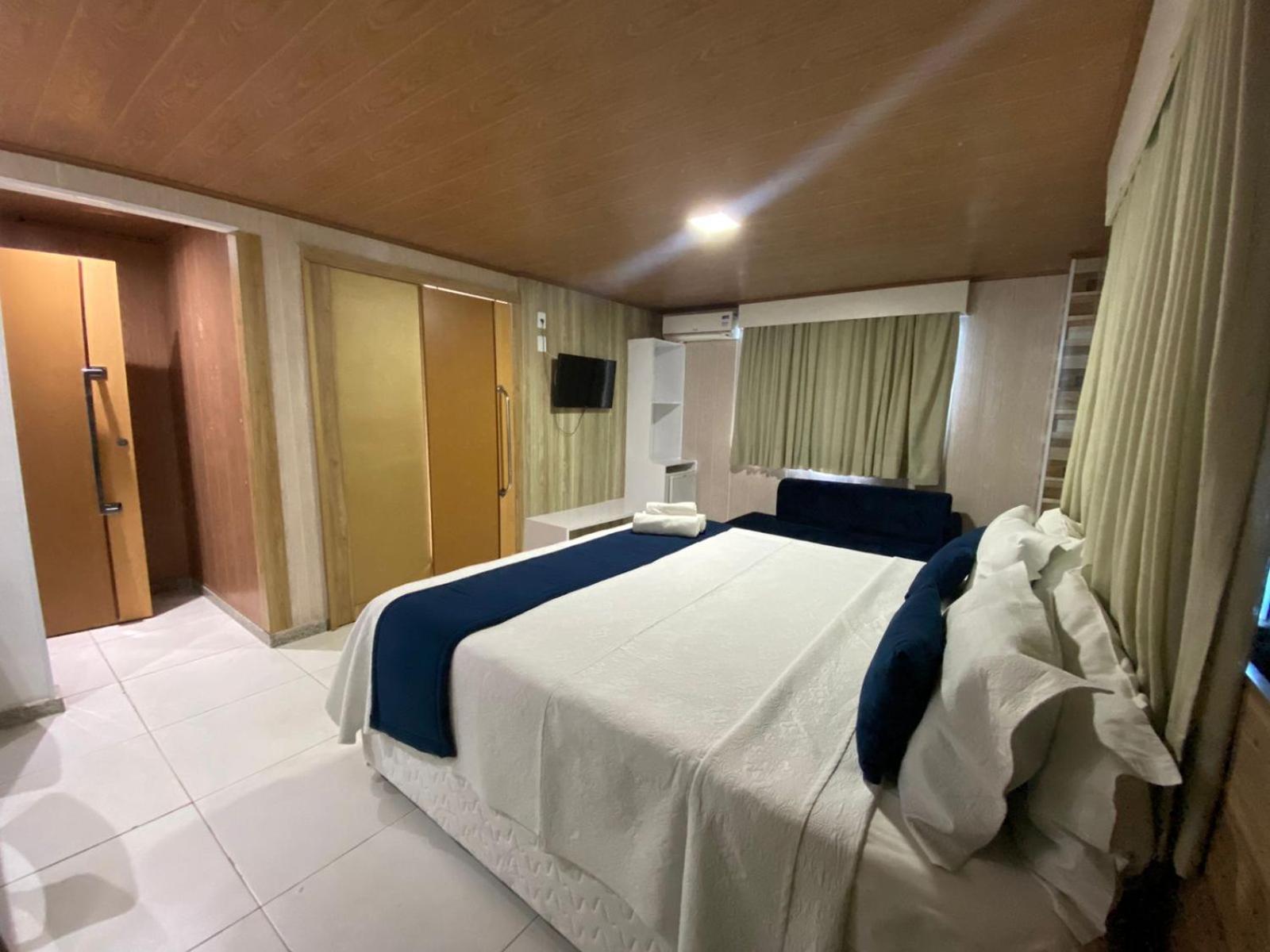 Standard Double Room - Photo 4