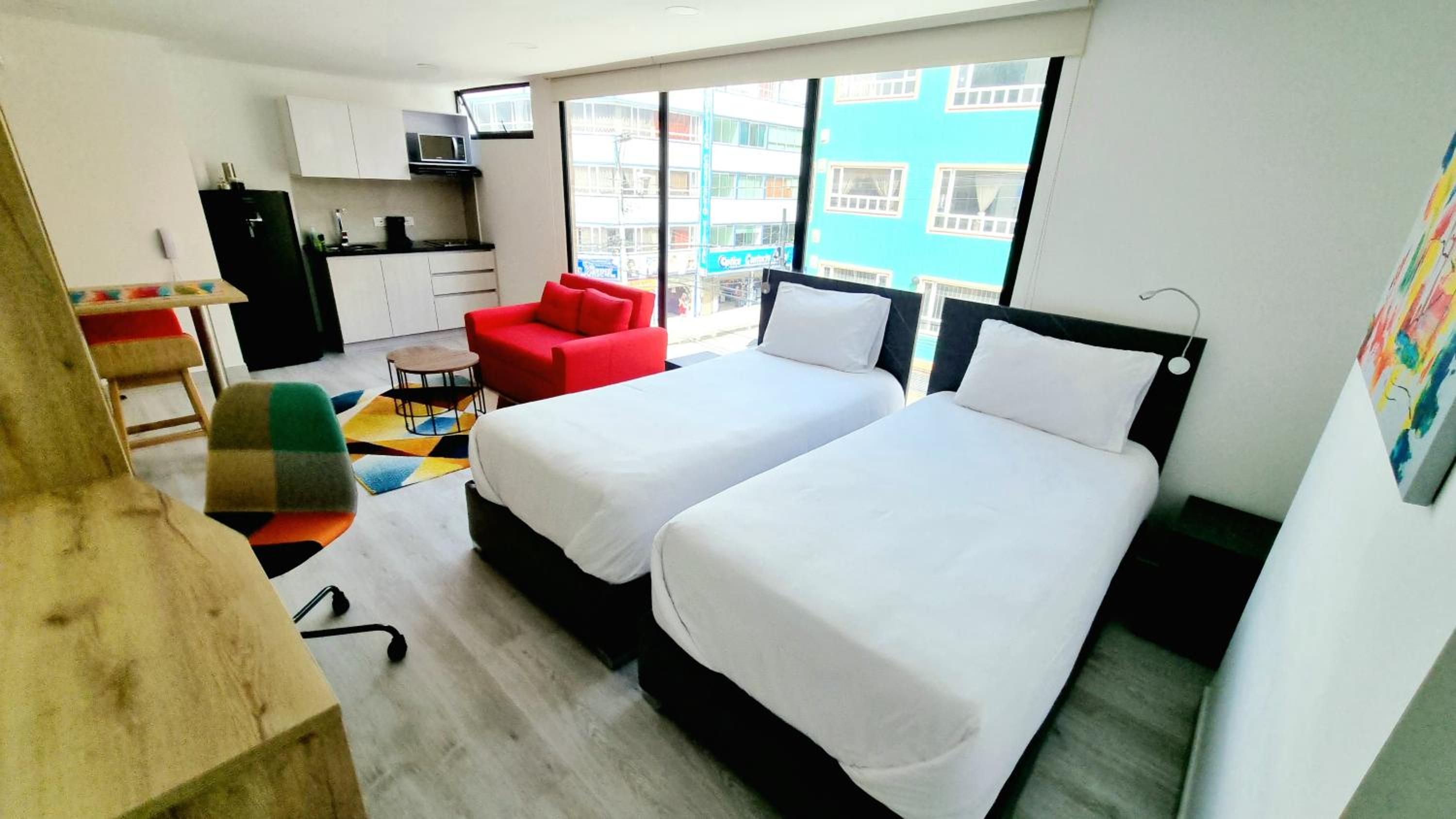 One-Bedroom Apartment - Annex
