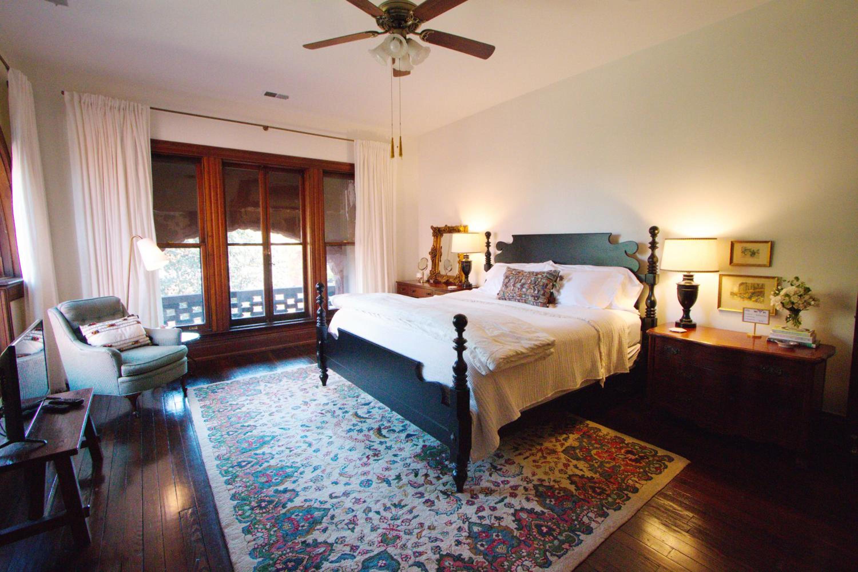 Superior King Room photo 1