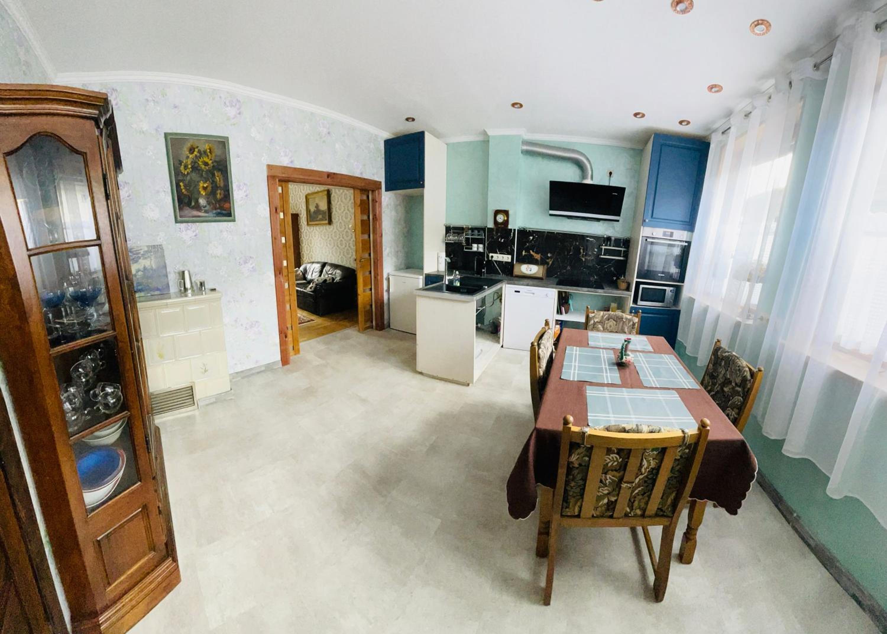 Two-Bedroom Apartment - Photo 11