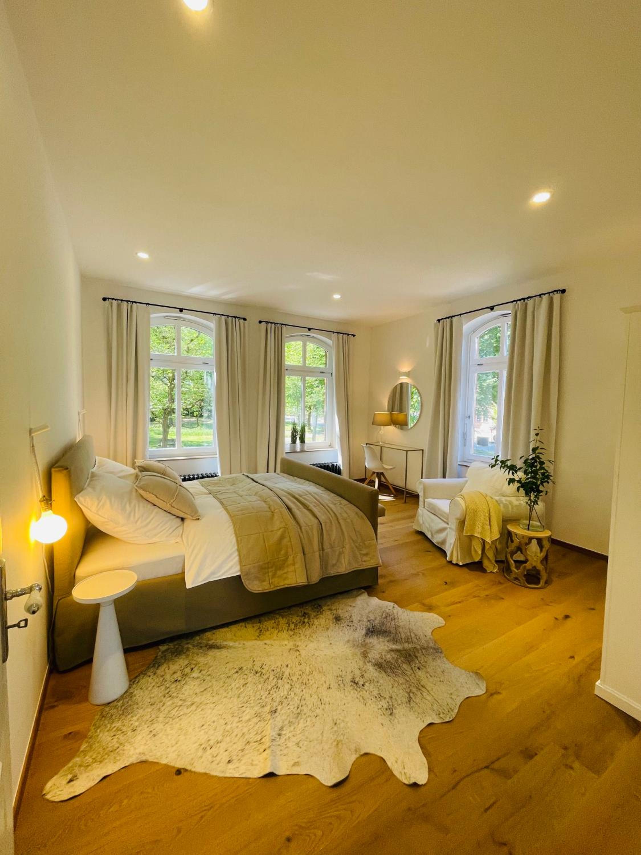 One-Bedroom Apartment with Terrace photo 1