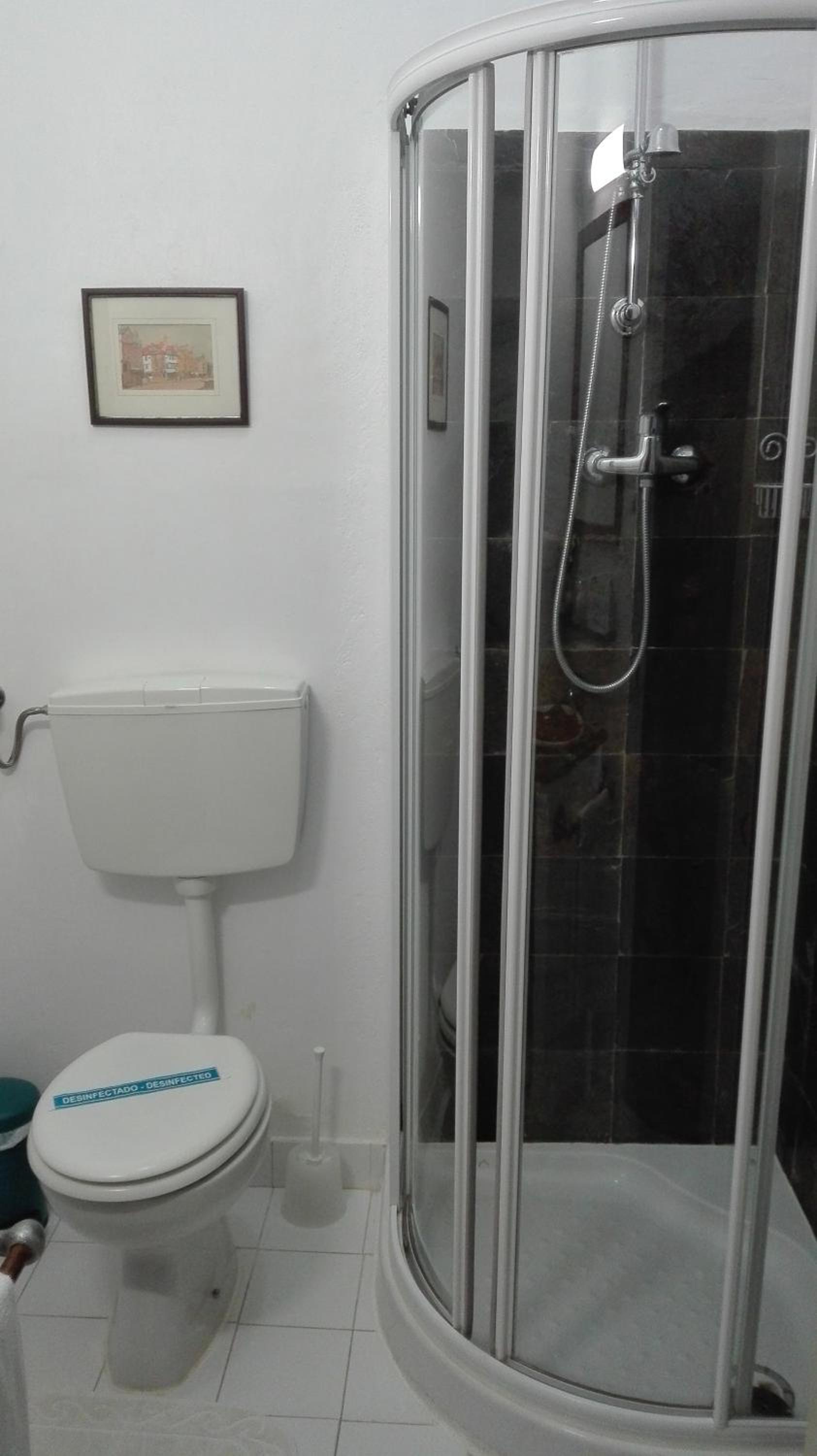 Double Room with Lake View - Photo 7