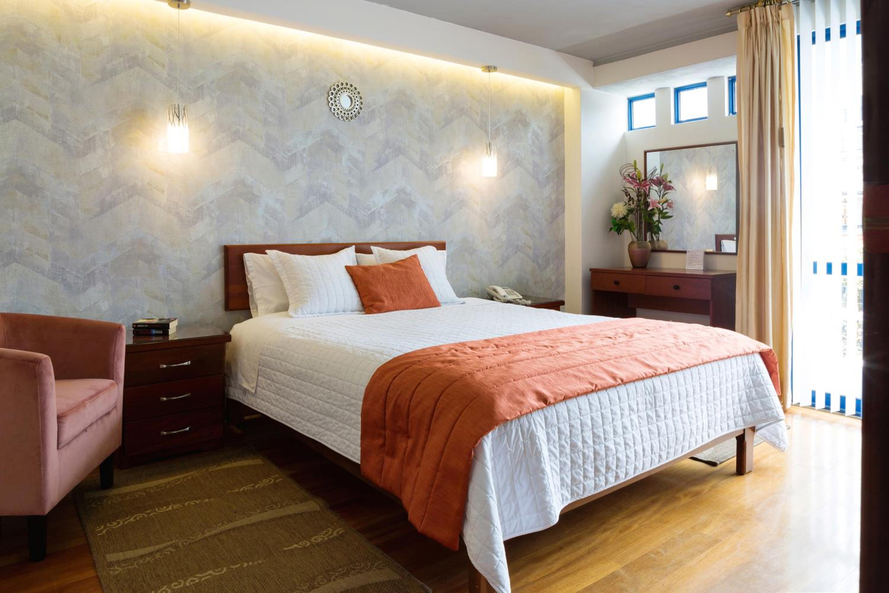 Two-Bedroom Suite photo 2