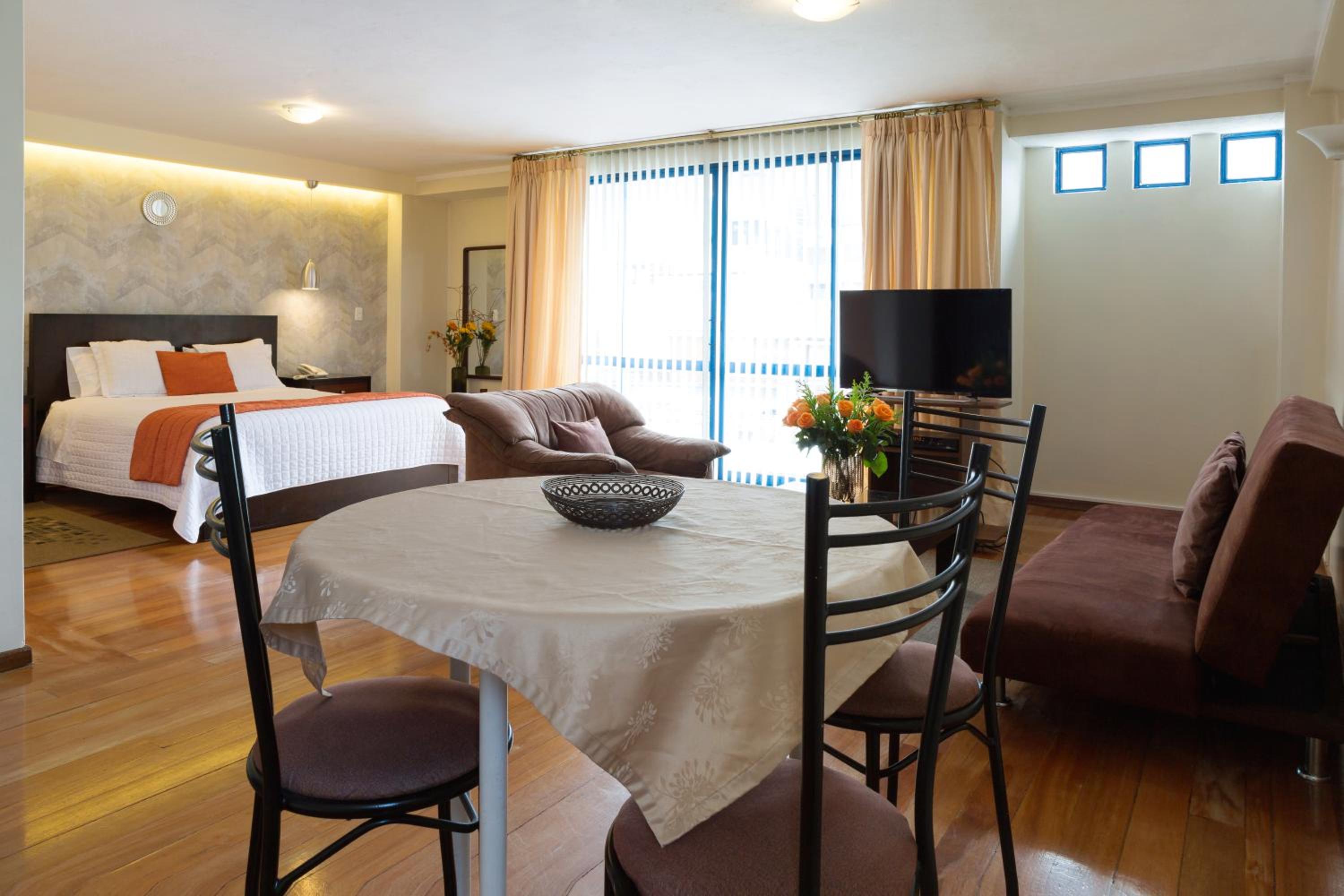 Suite photo 1