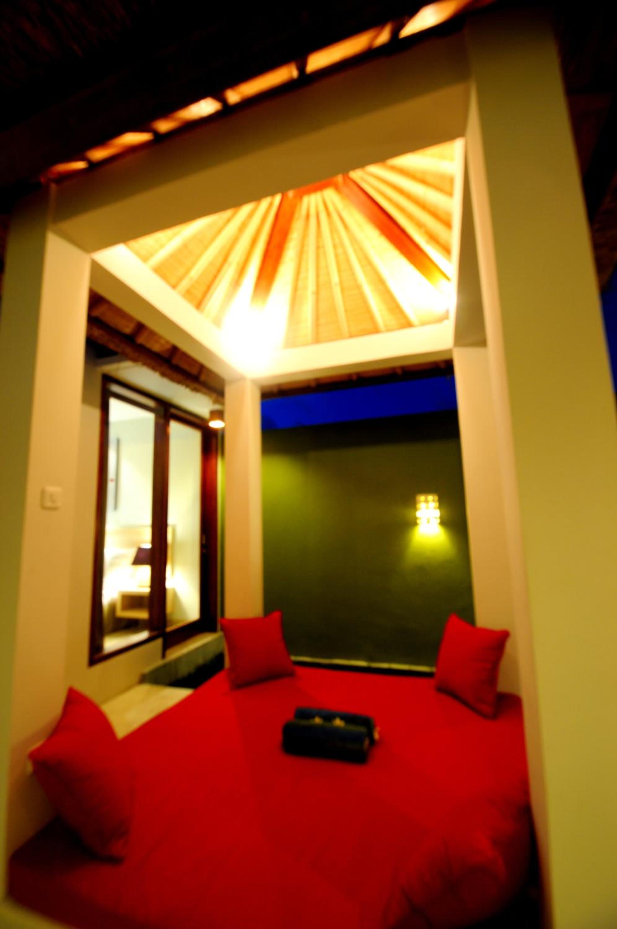Two-Bedroom Villa with Private Pool - Photo 17