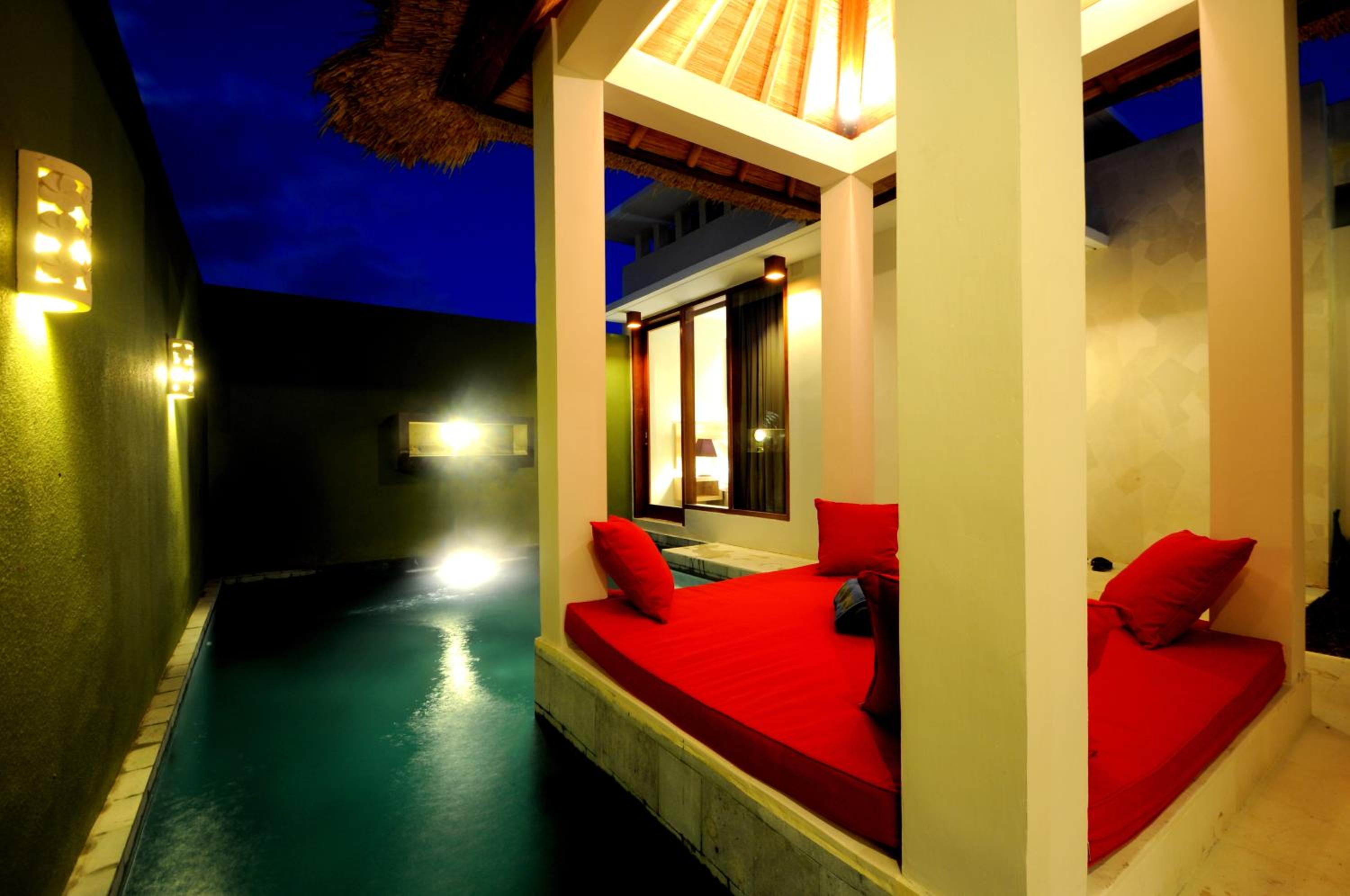 Two-Bedroom Villa with Private Pool - Photo 16
