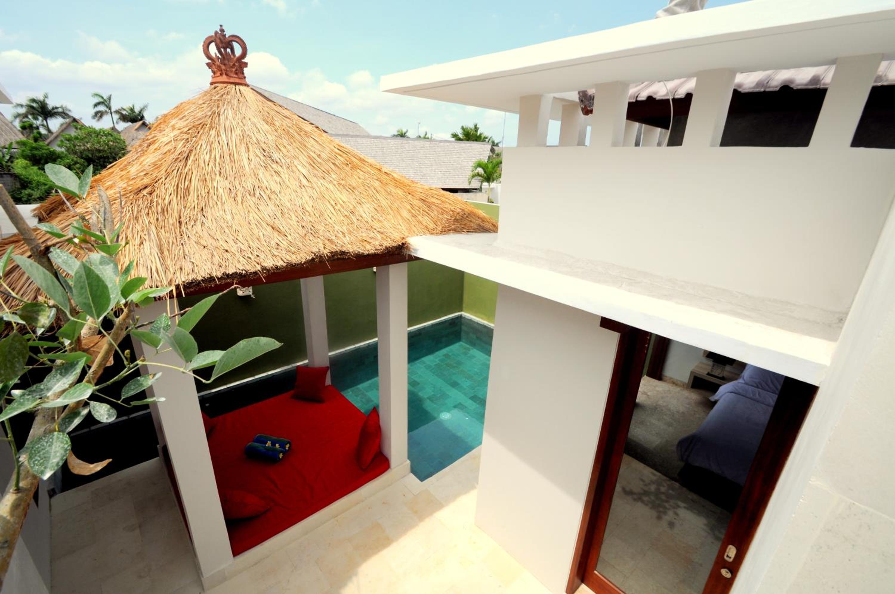 Two-Bedroom Villa with Private Pool - Photo 21