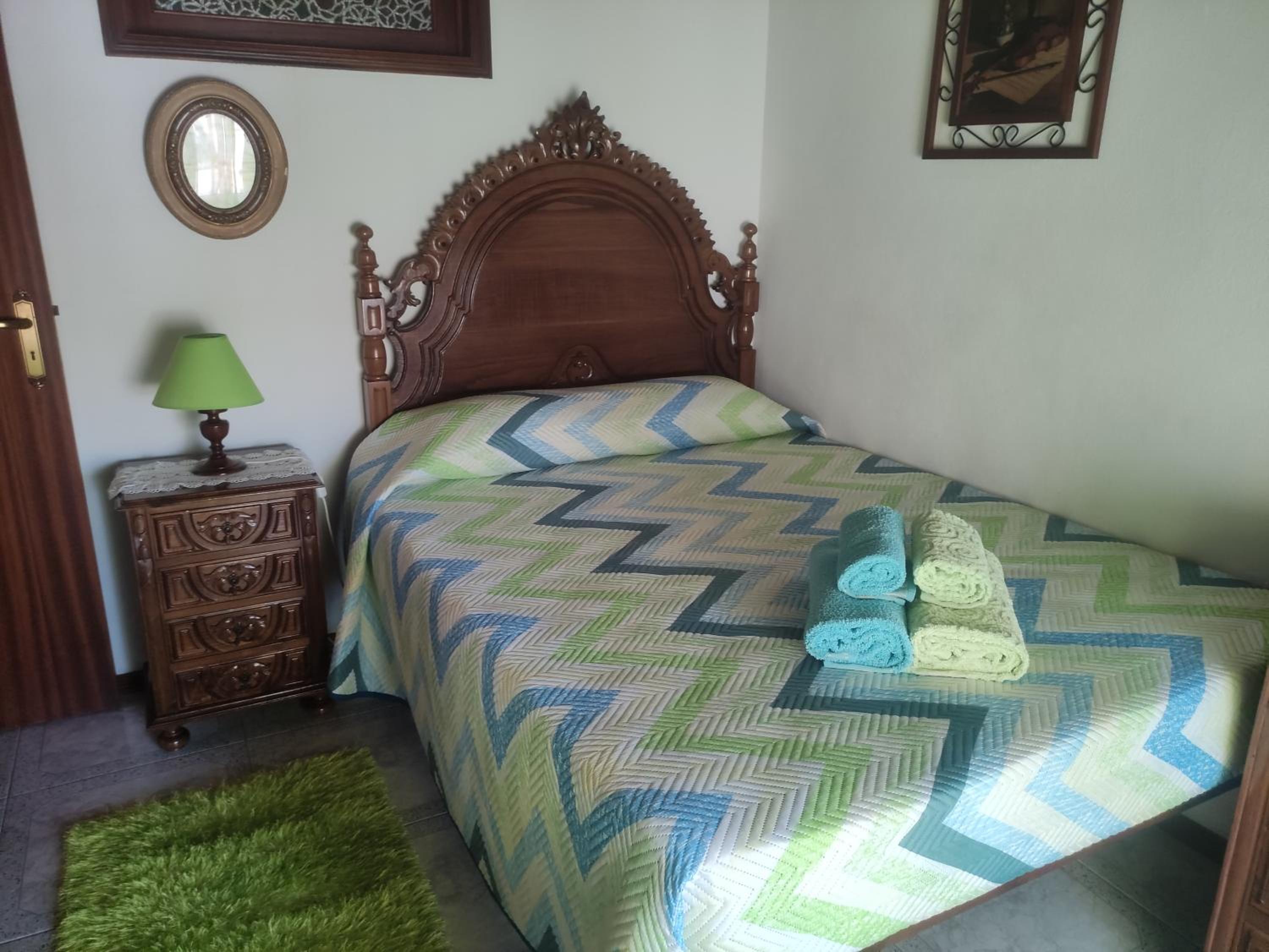 Two-Bedroom House - Photo 34
