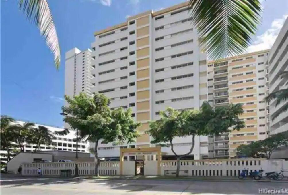 Cozy 2beds,2baths, free parking at Waikiki Beach: Two-Bedroom Apartment photo